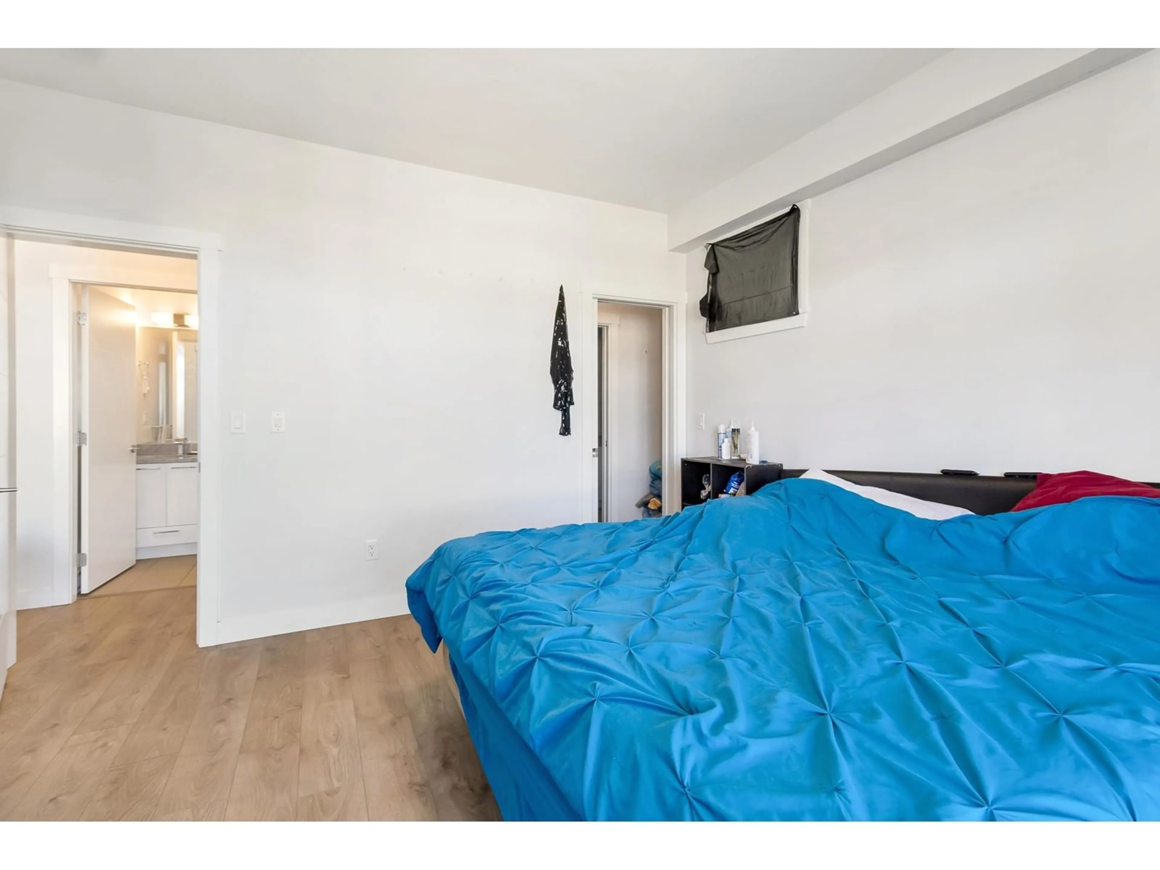 A pic of a room for 512 - 20696 EASTLEIGH, Langley British Columbia V3A0M3