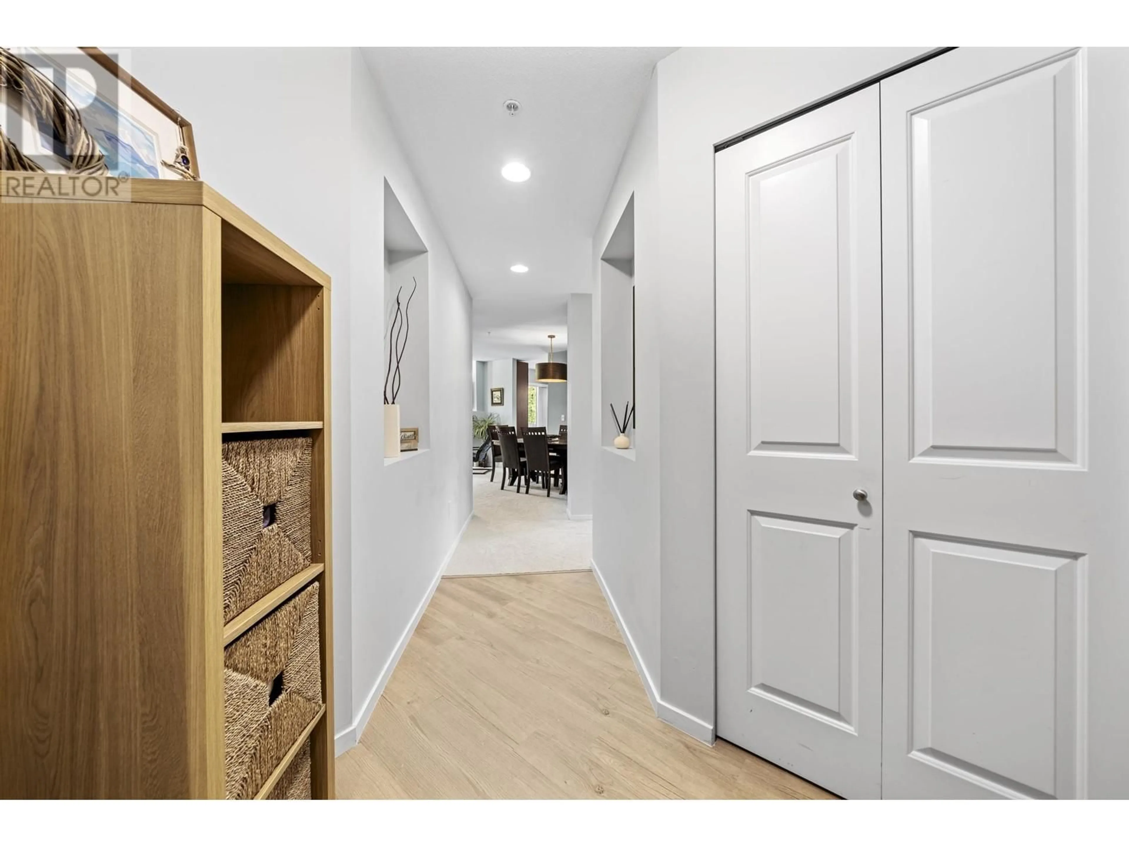 Indoor entryway for 306 - 700 KLAHANIE DRIVE, Port Moody British Columbia V3H5L3