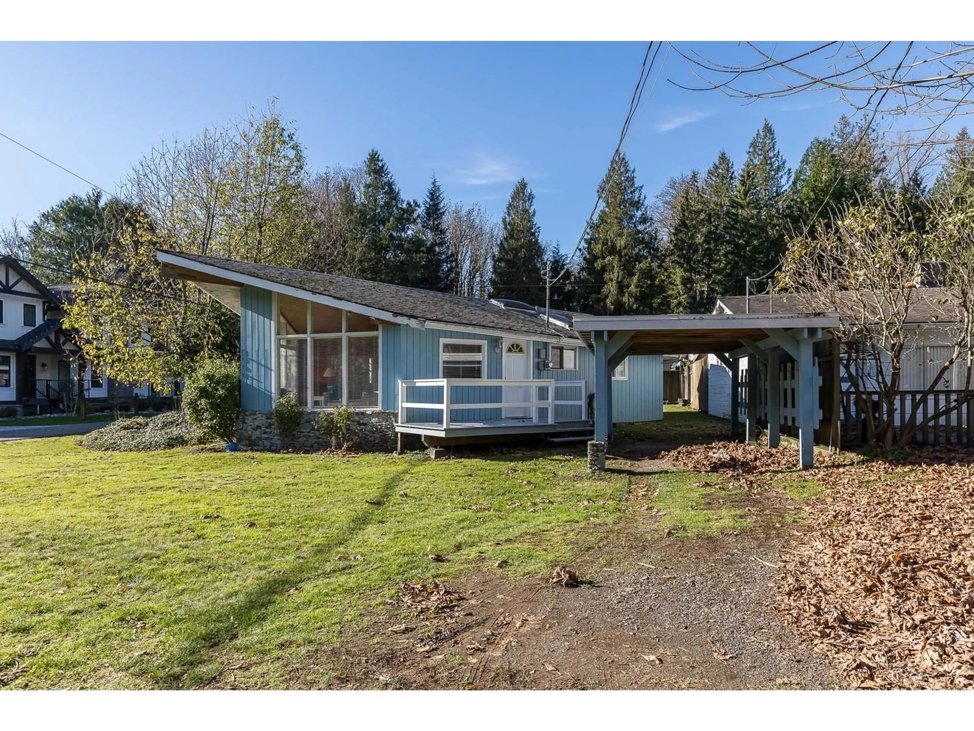 A pic from outside/outdoor area/front of a property/back of a property/a pic from drone, street for 1879 CAROL ROAD, Lindell Beach British Columbia V2R4W9