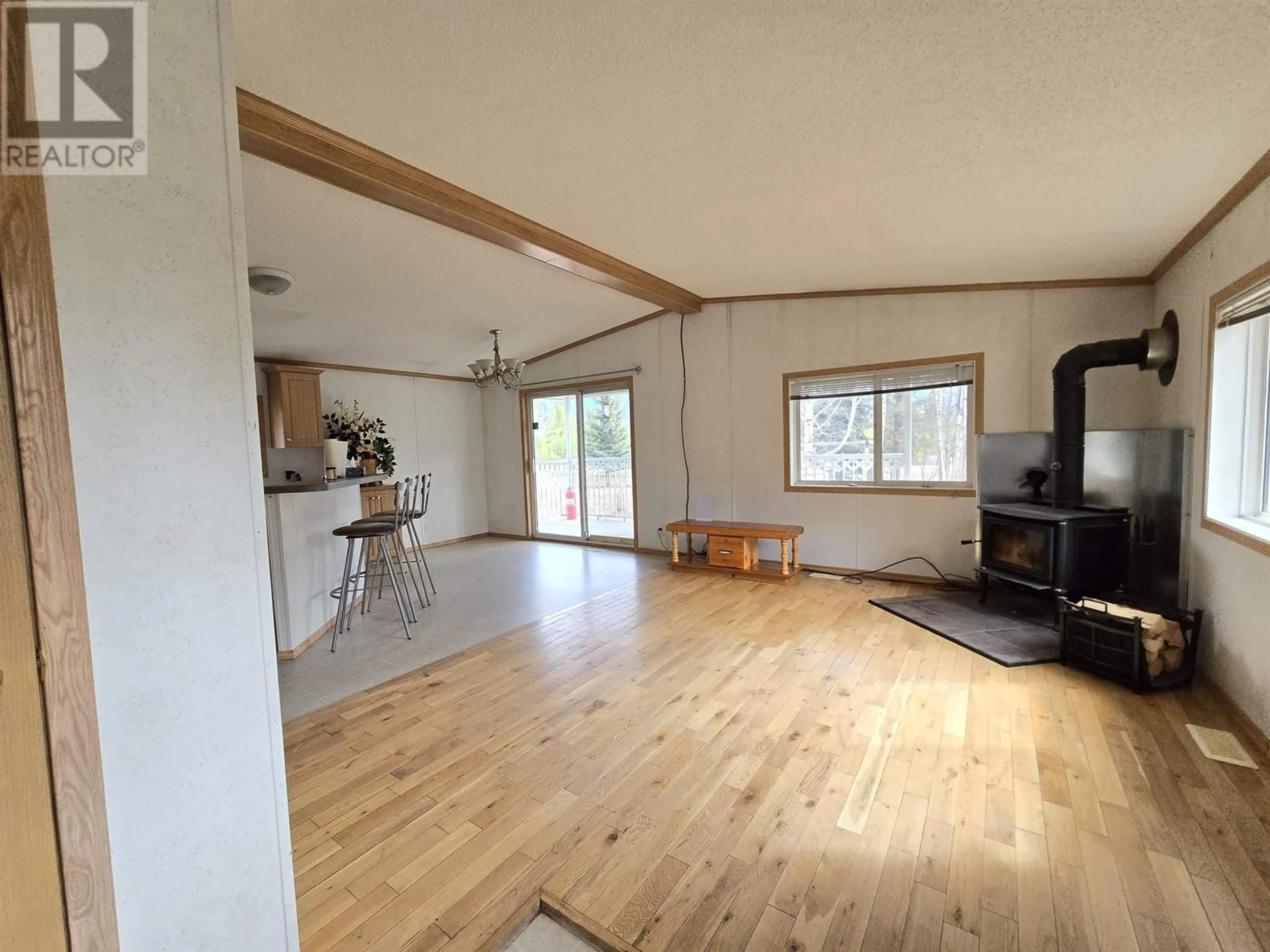 A pic of a room for 5925 WHISKEYFILL ROAD, Valemount British Columbia V0E2Z0