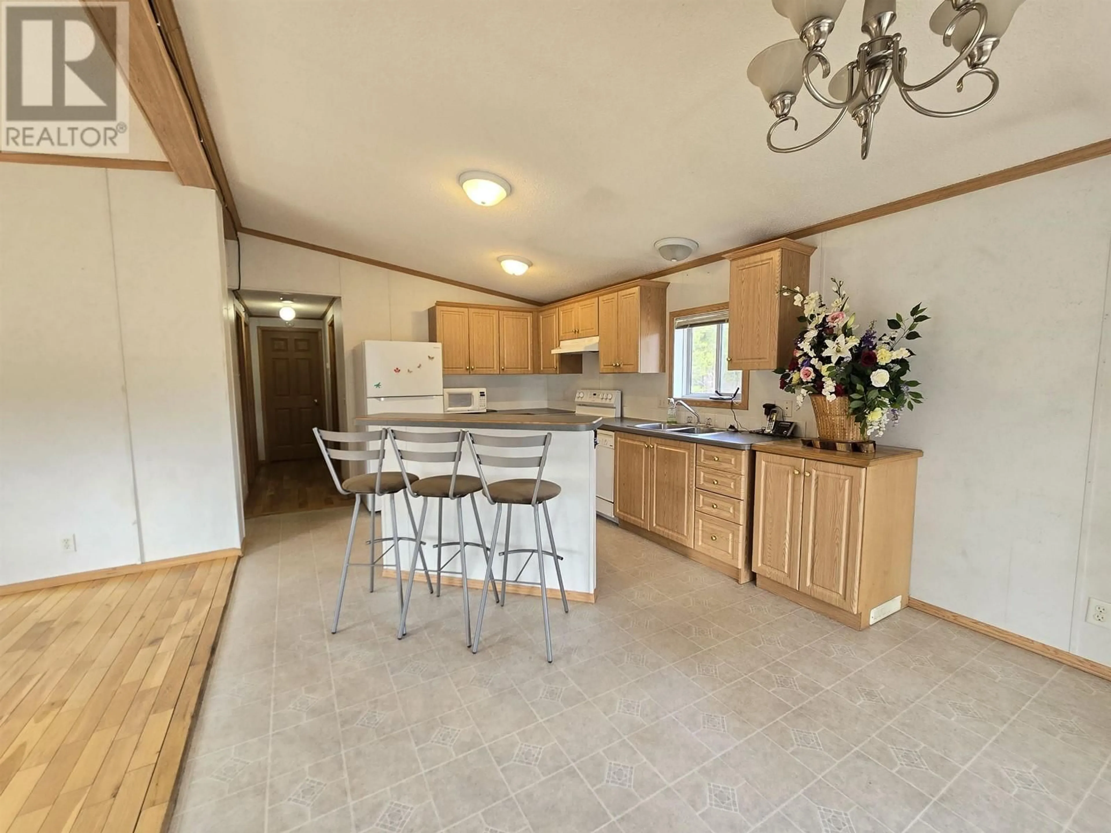 Open concept kitchen, unknown for 5925 WHISKEYFILL ROAD, Valemount British Columbia V0E2Z0