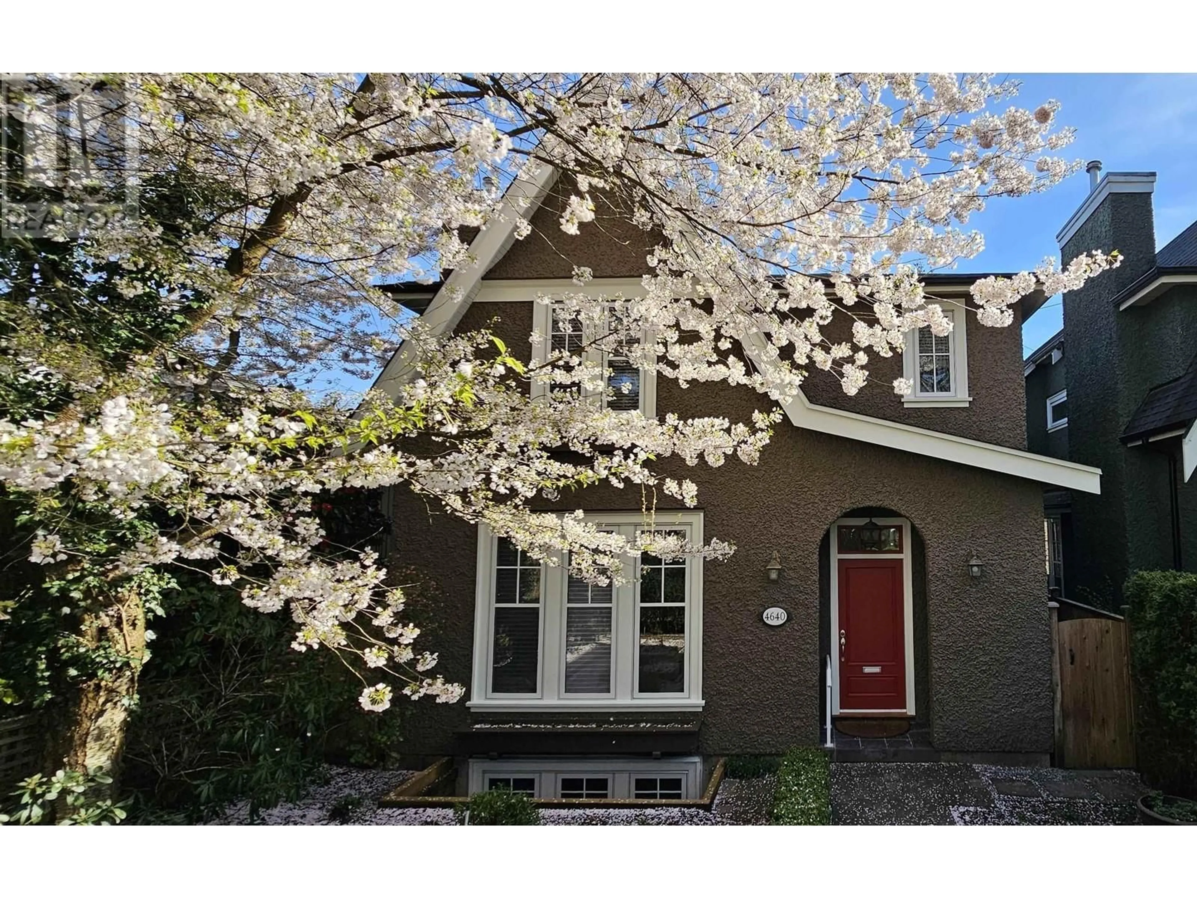 Unknown for 4640 8TH AVENUE, Vancouver British Columbia V6R2A7
