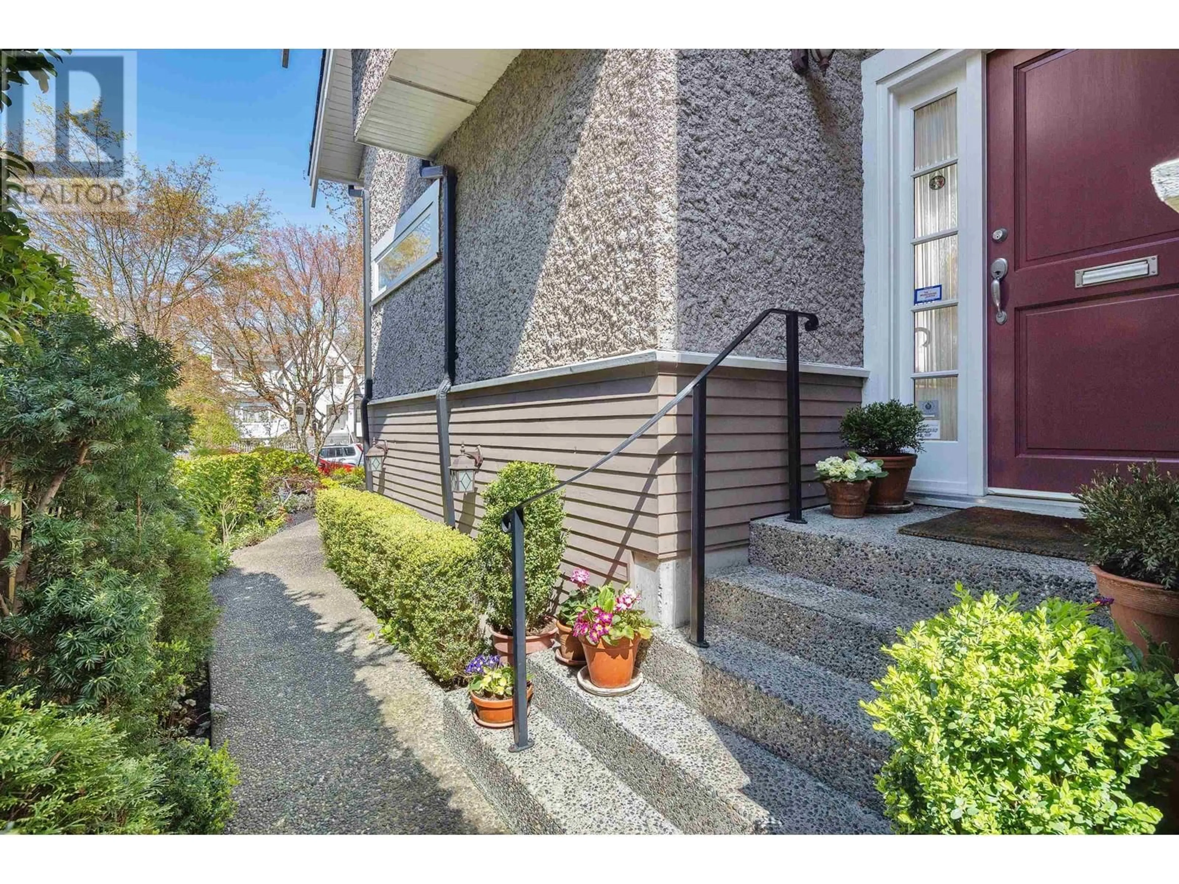 Unknown for 1888 14TH AVENUE, Vancouver British Columbia V6J2J9