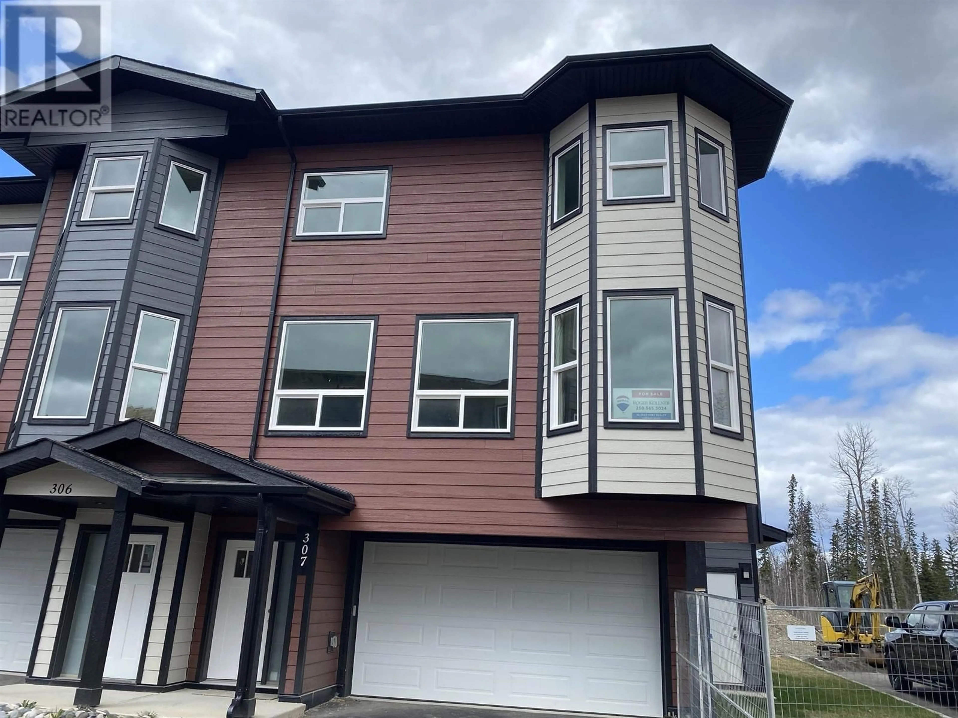 Home with vinyl exterior material, unknown for 307 - 7000 HUSBAND DRIVE, Prince George British Columbia V2N0K2