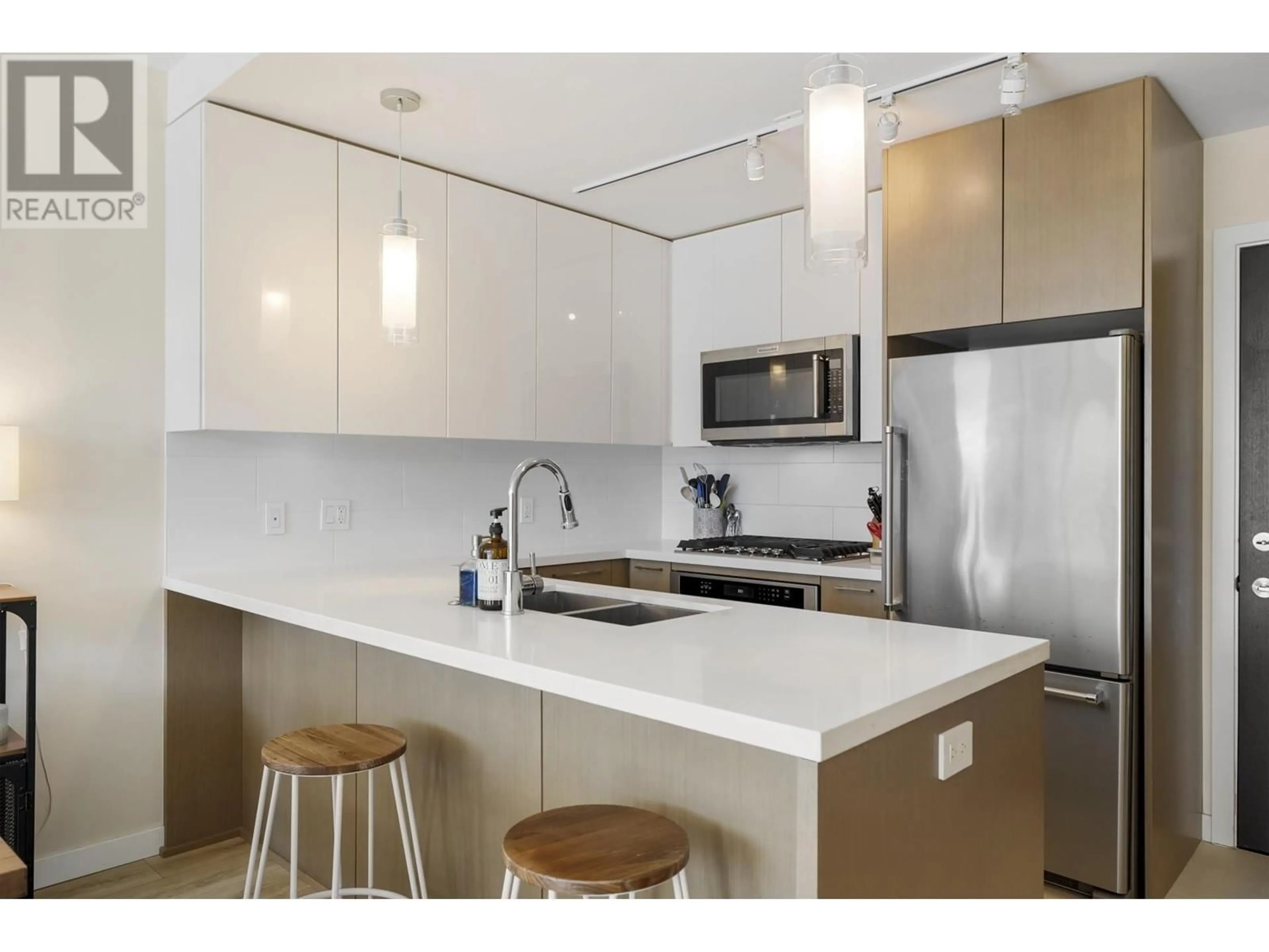 Standard kitchen, unknown for 1106 - 271 FRANCIS WAY, New Westminster British Columbia V3L0H2