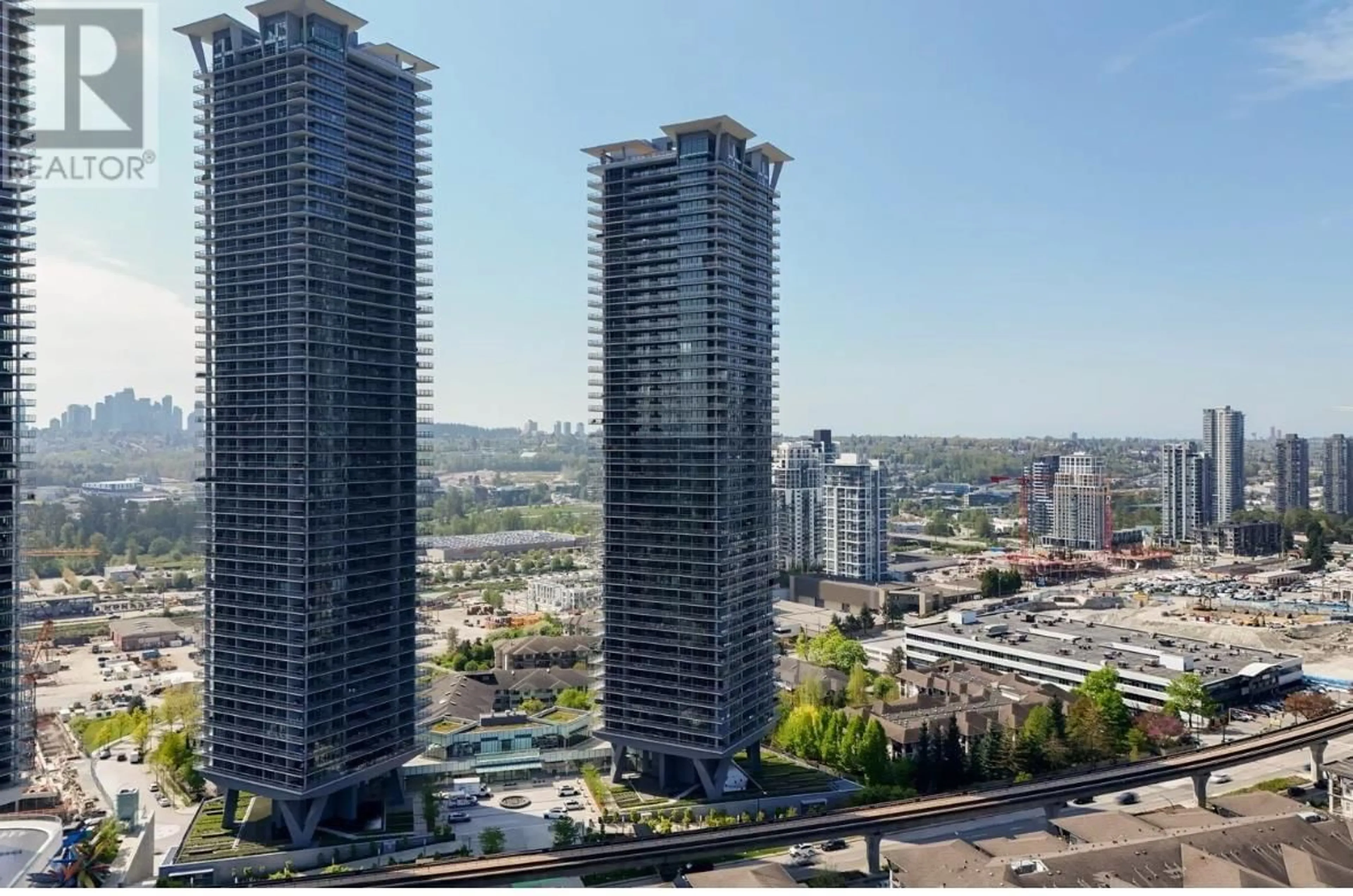 A pic from outside/outdoor area/front of a property/back of a property/a pic from drone, city buildings view from balcony for 3807 - 4720 LOUGHEED HIGHWAY, Burnaby British Columbia V5C0M8