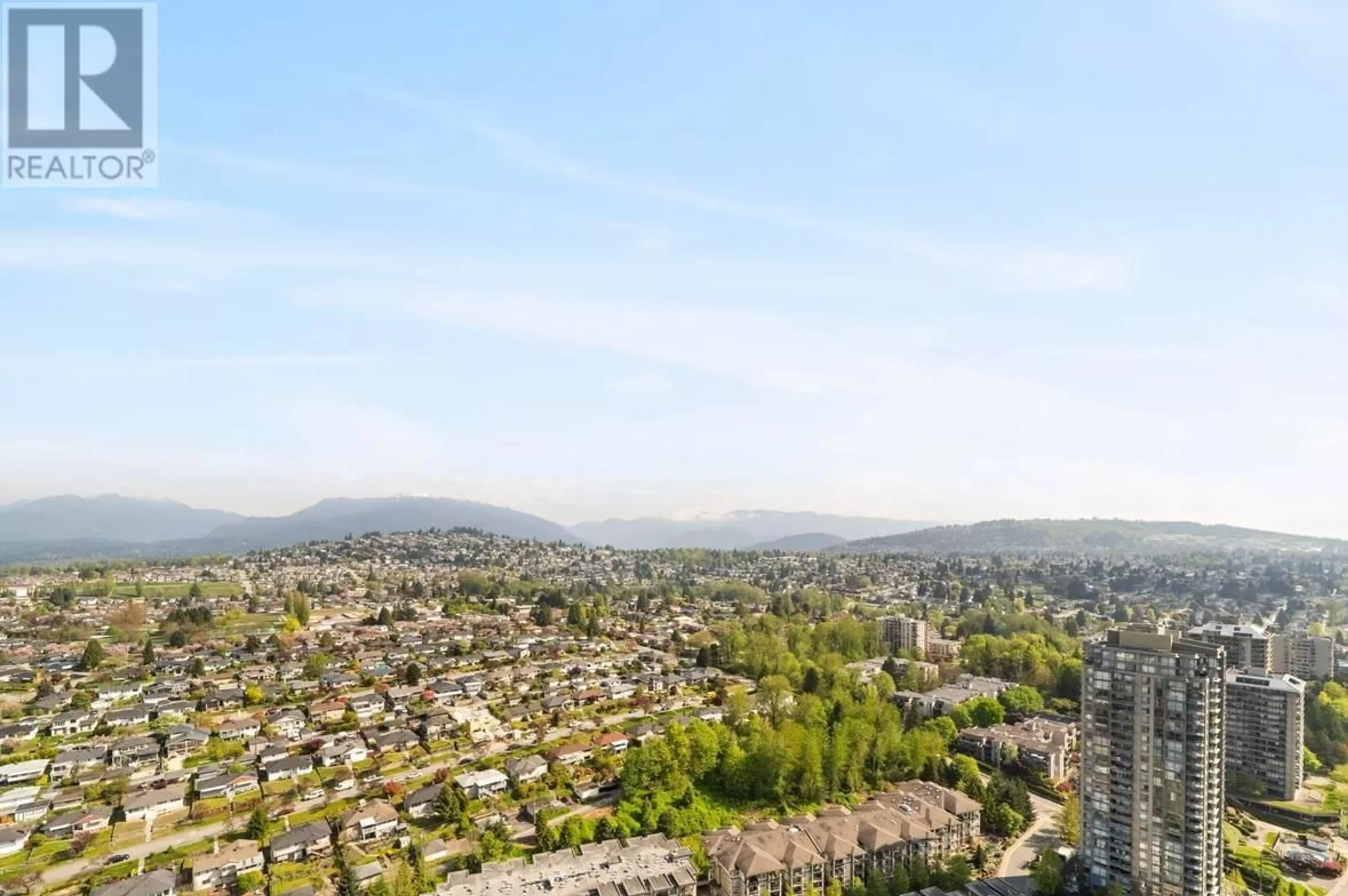 A pic from outside/outdoor area/front of a property/back of a property/a pic from drone, mountain view for 3807 - 4720 LOUGHEED HIGHWAY, Burnaby British Columbia V5C0M8
