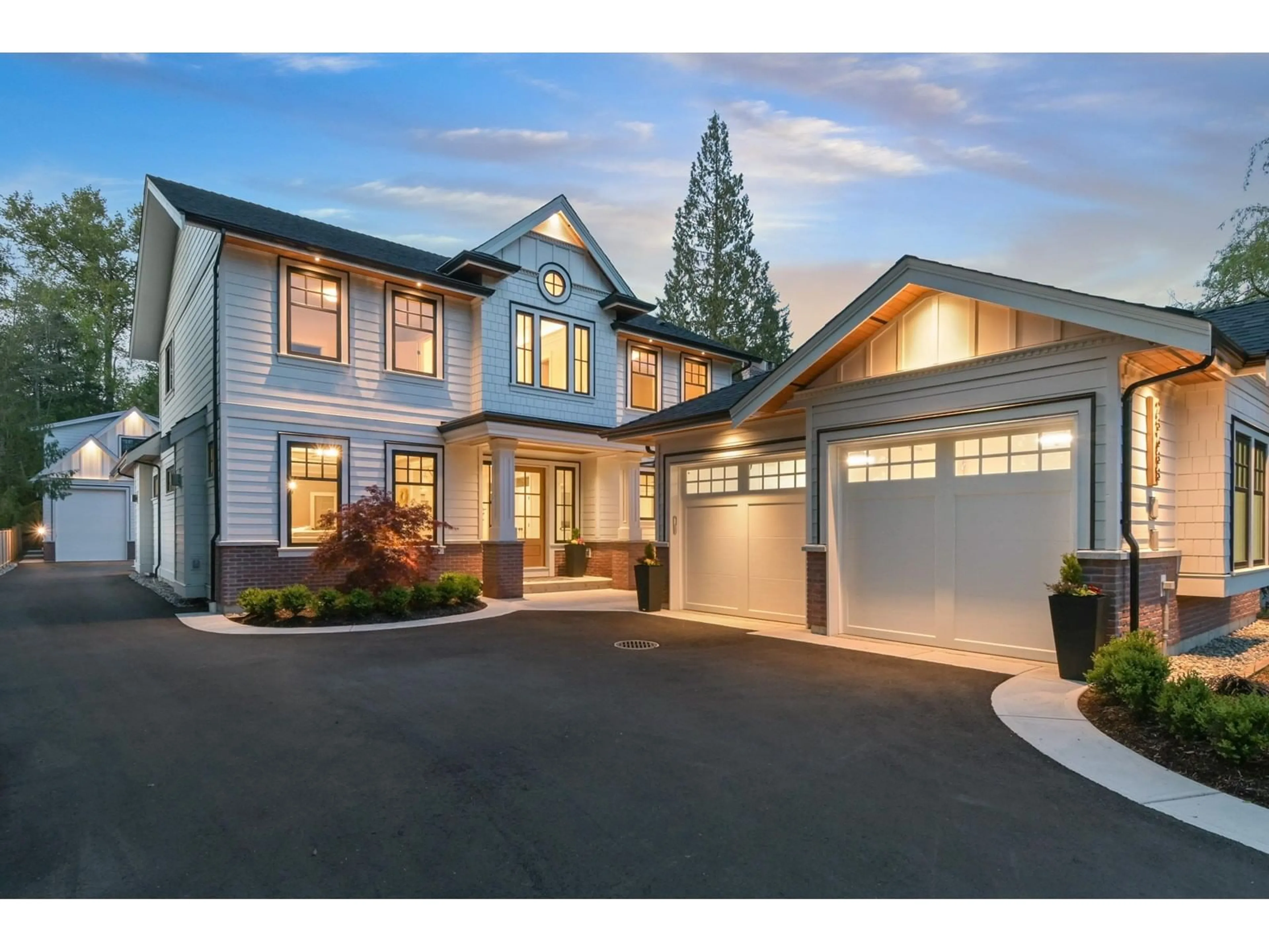 Home with vinyl exterior material, street for 23633 36A, Langley British Columbia V2Z2J6