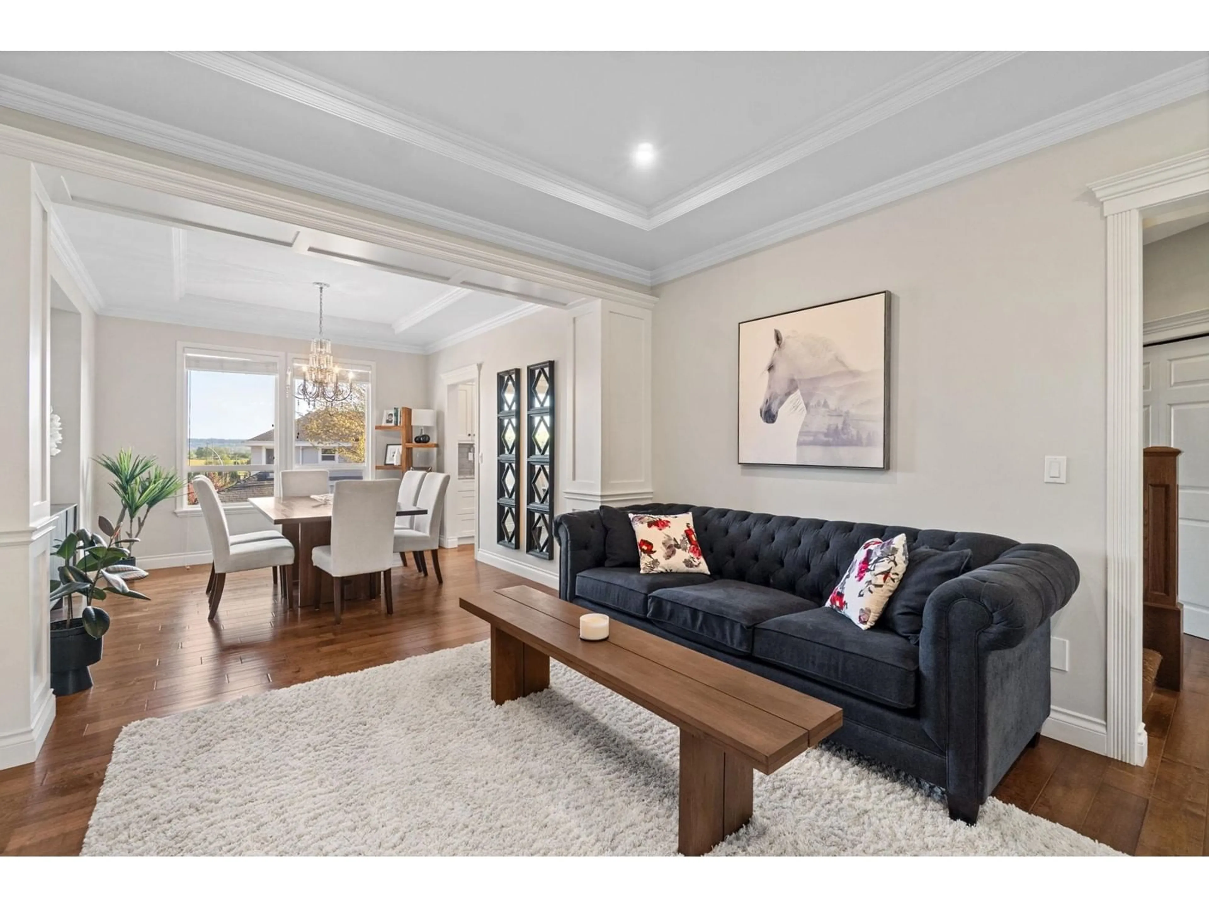 Living room with furniture, wood/laminate floor for 16966 FRIESIAN, Surrey British Columbia V3S8P3