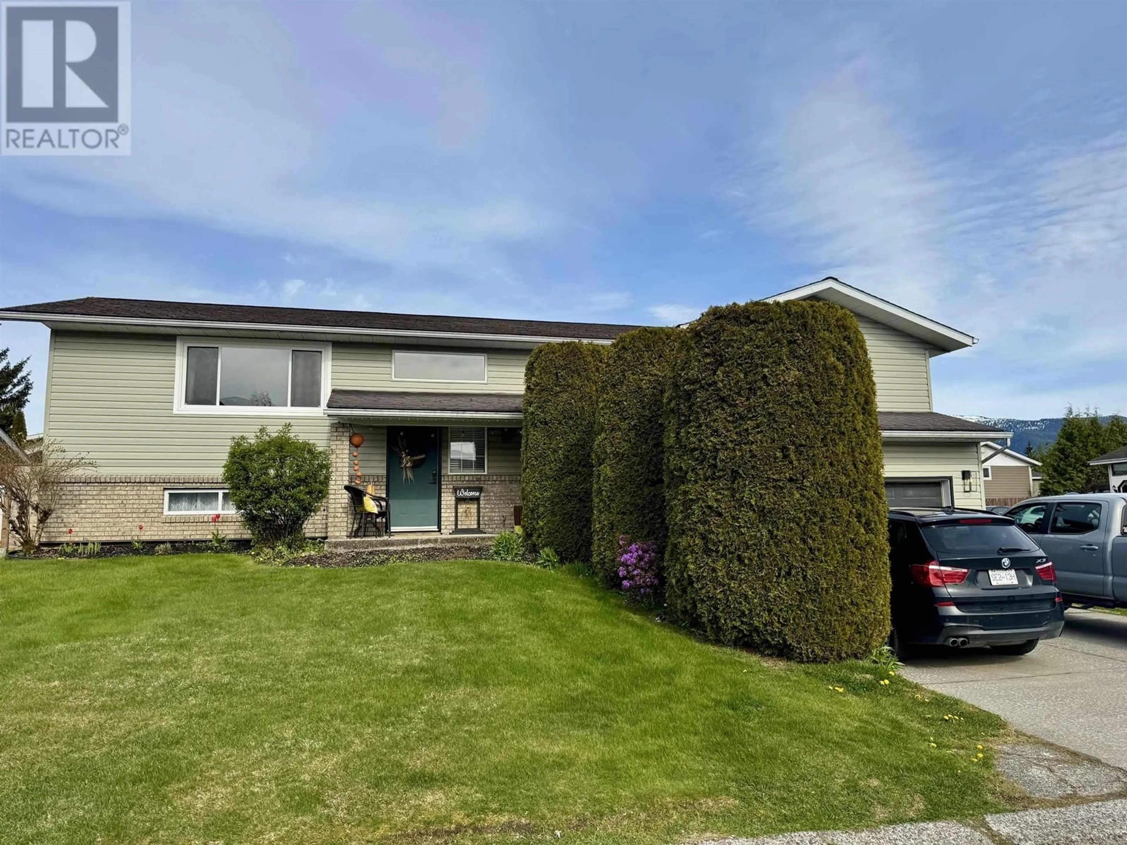 A pic from outside/outdoor area/front of a property/back of a property/a pic from drone, street for 91 MOORE STREET, Kitimat British Columbia V8C1G8