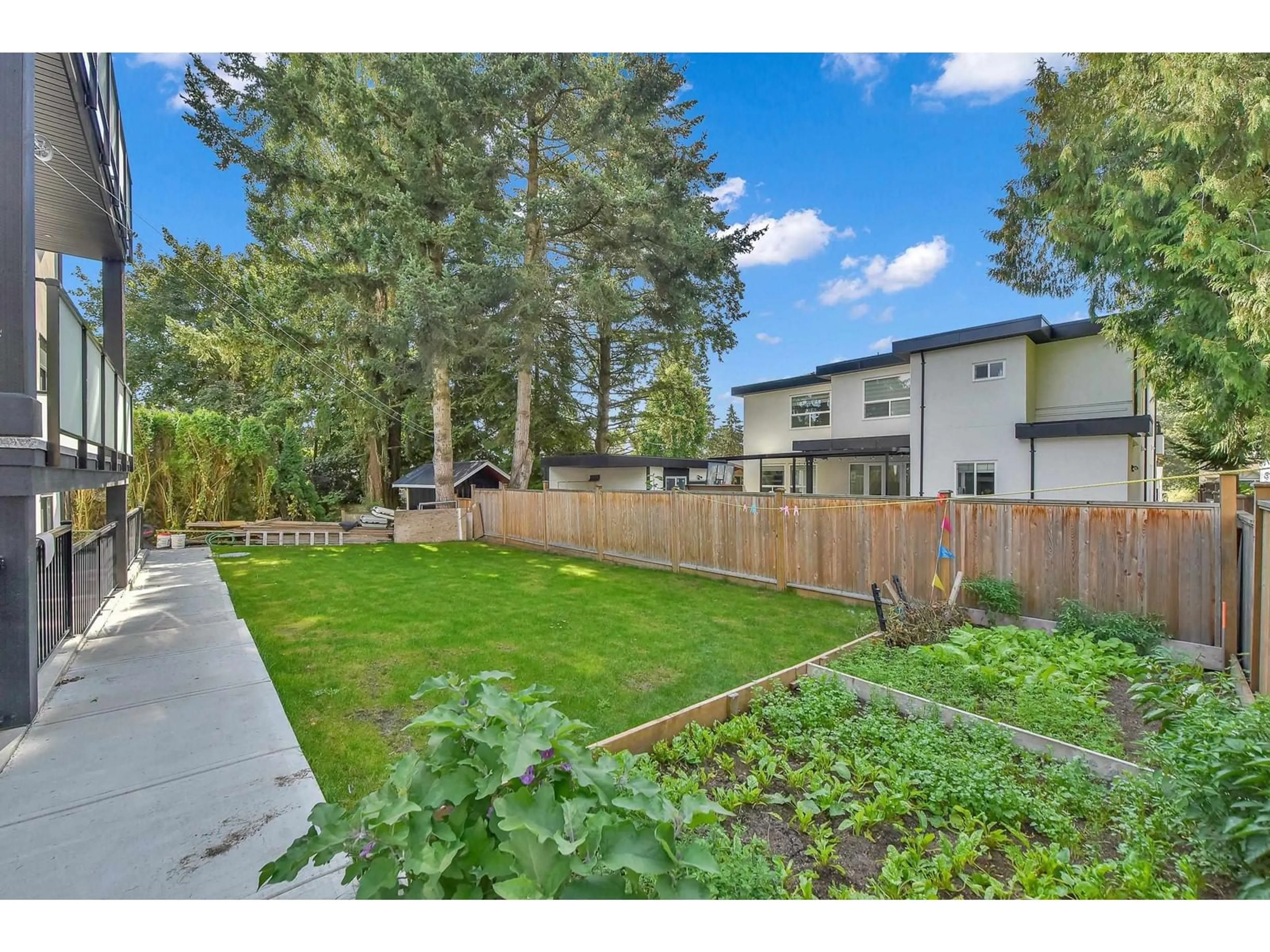 A pic from outside/outdoor area/front of a property/back of a property/a pic from drone, unknown for 5833 180, Surrey British Columbia V3S4L2