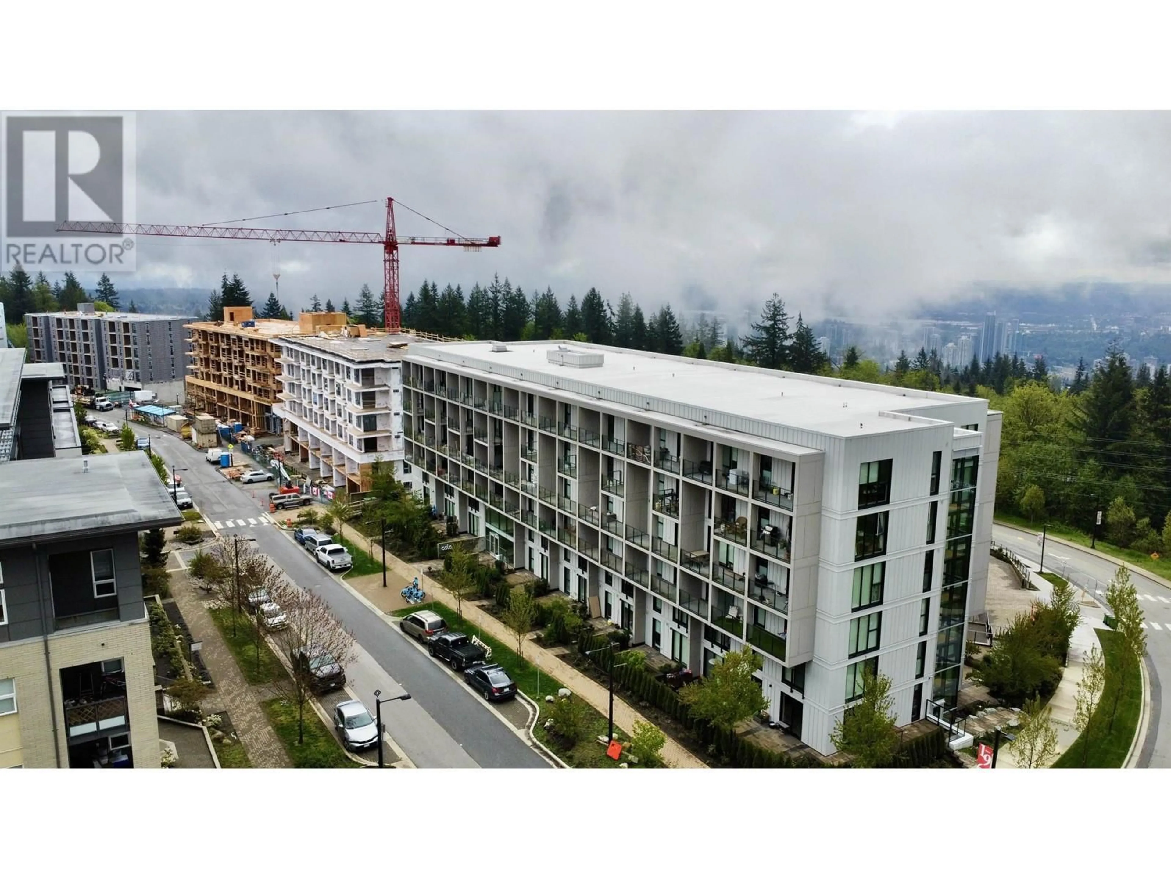 A pic from outside/outdoor area/front of a property/back of a property/a pic from drone, building for 512 - 9888 UNIVERSITY CRESCENT, Burnaby British Columbia V5A0G4