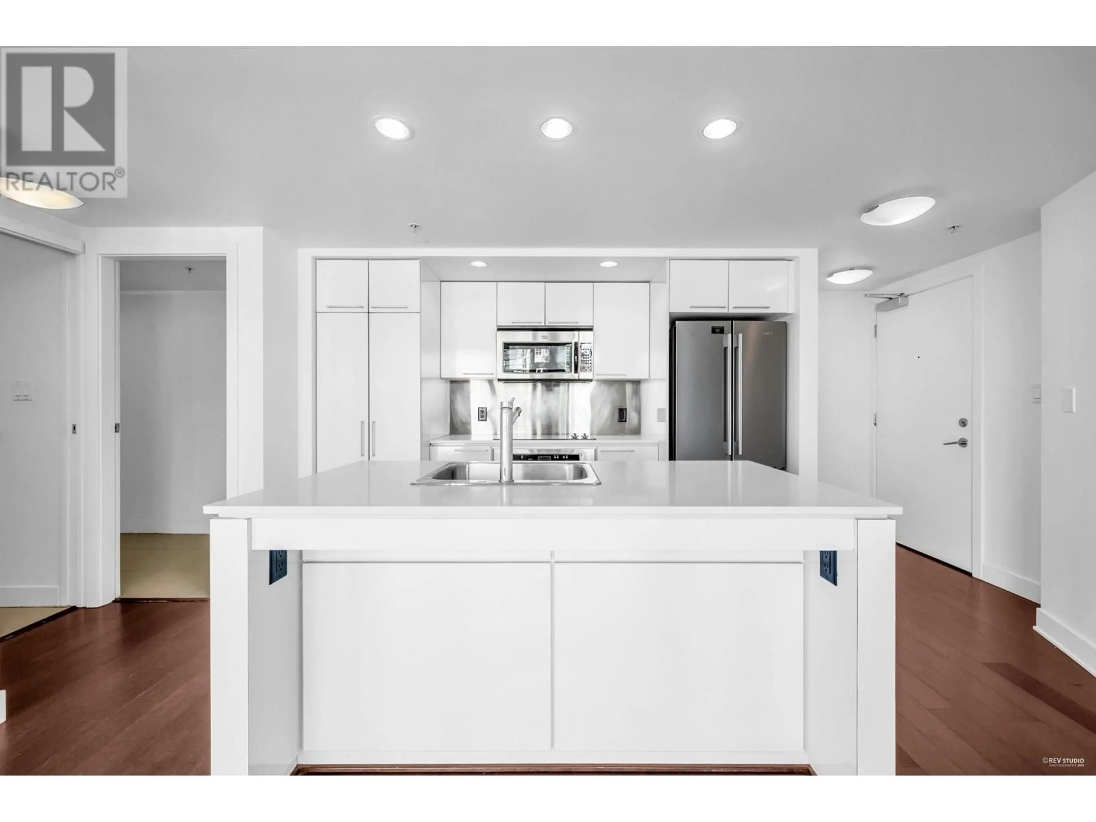 Open concept kitchen, ceramic/tile floor for 2006 - 1255 SEYMOUR STREET, Vancouver British Columbia V6M4J7