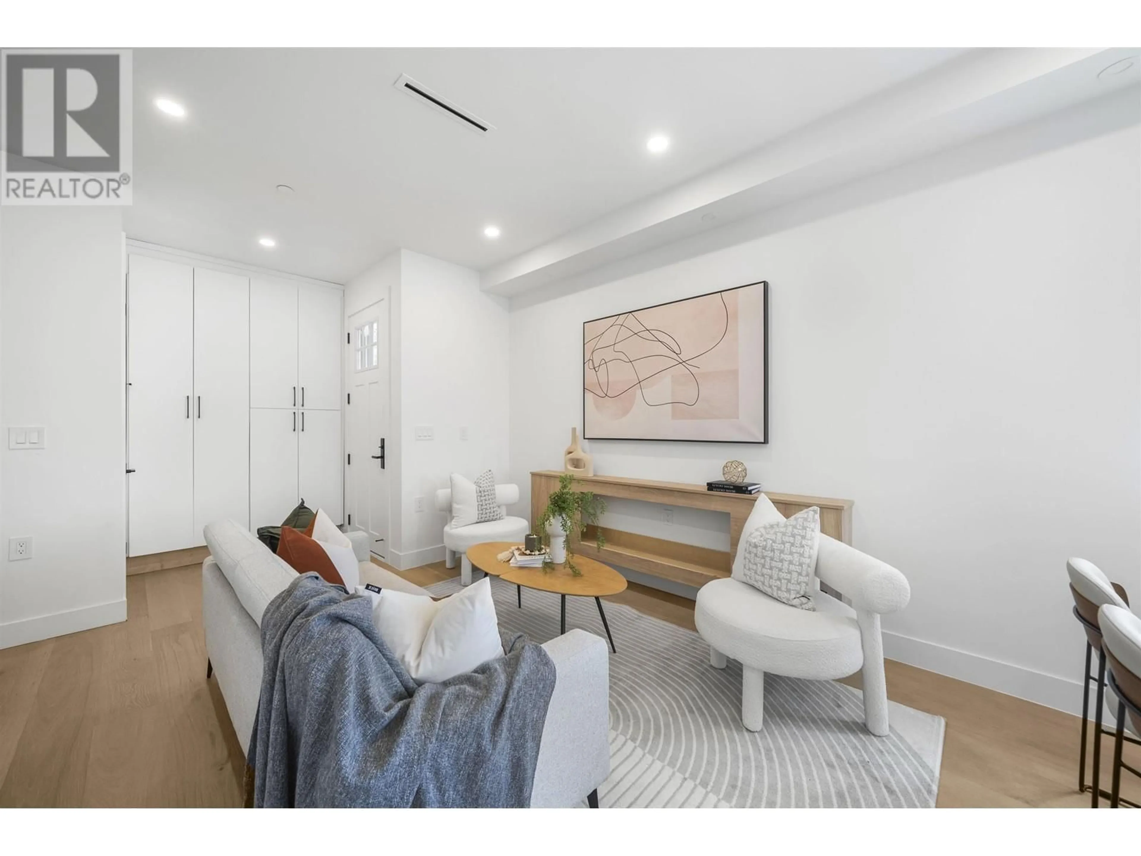 Unknown for 2435 NOOTKA STREET, Vancouver British Columbia V5M1X1