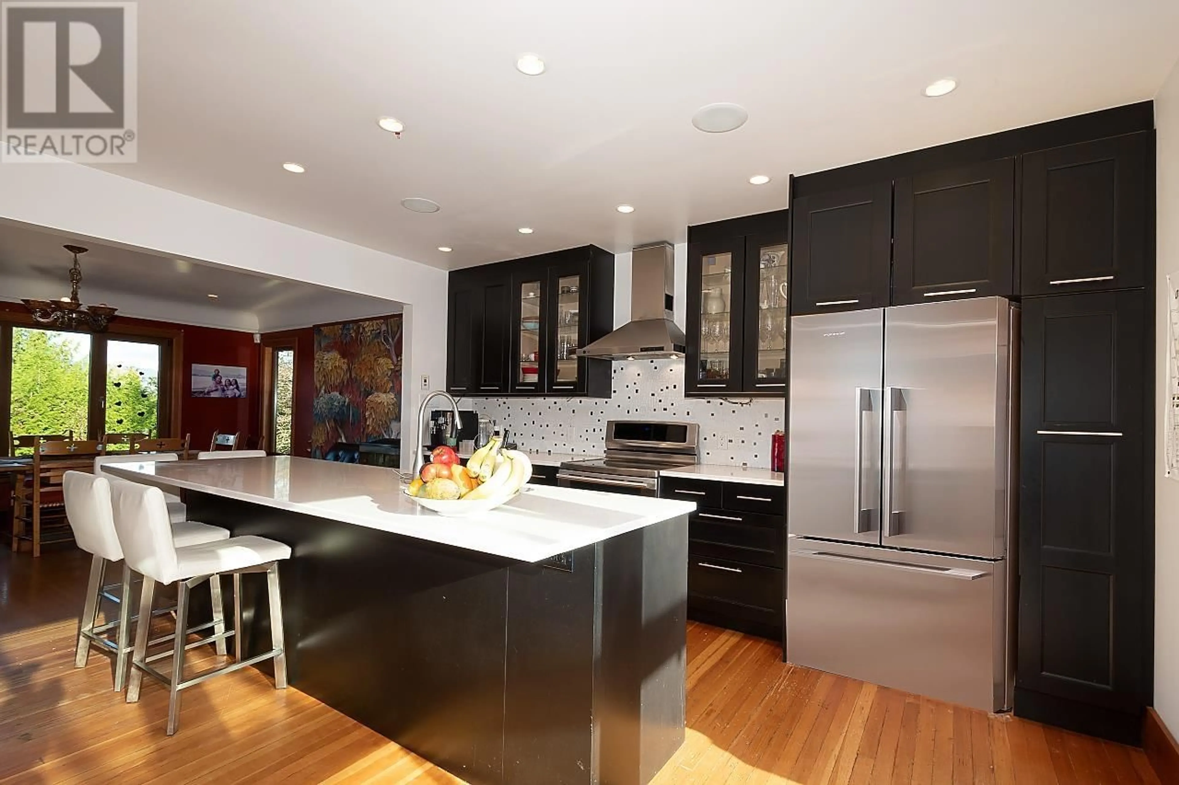 Contemporary kitchen, unknown for 4086 8TH AVENUE, Vancouver British Columbia V6R1Z6