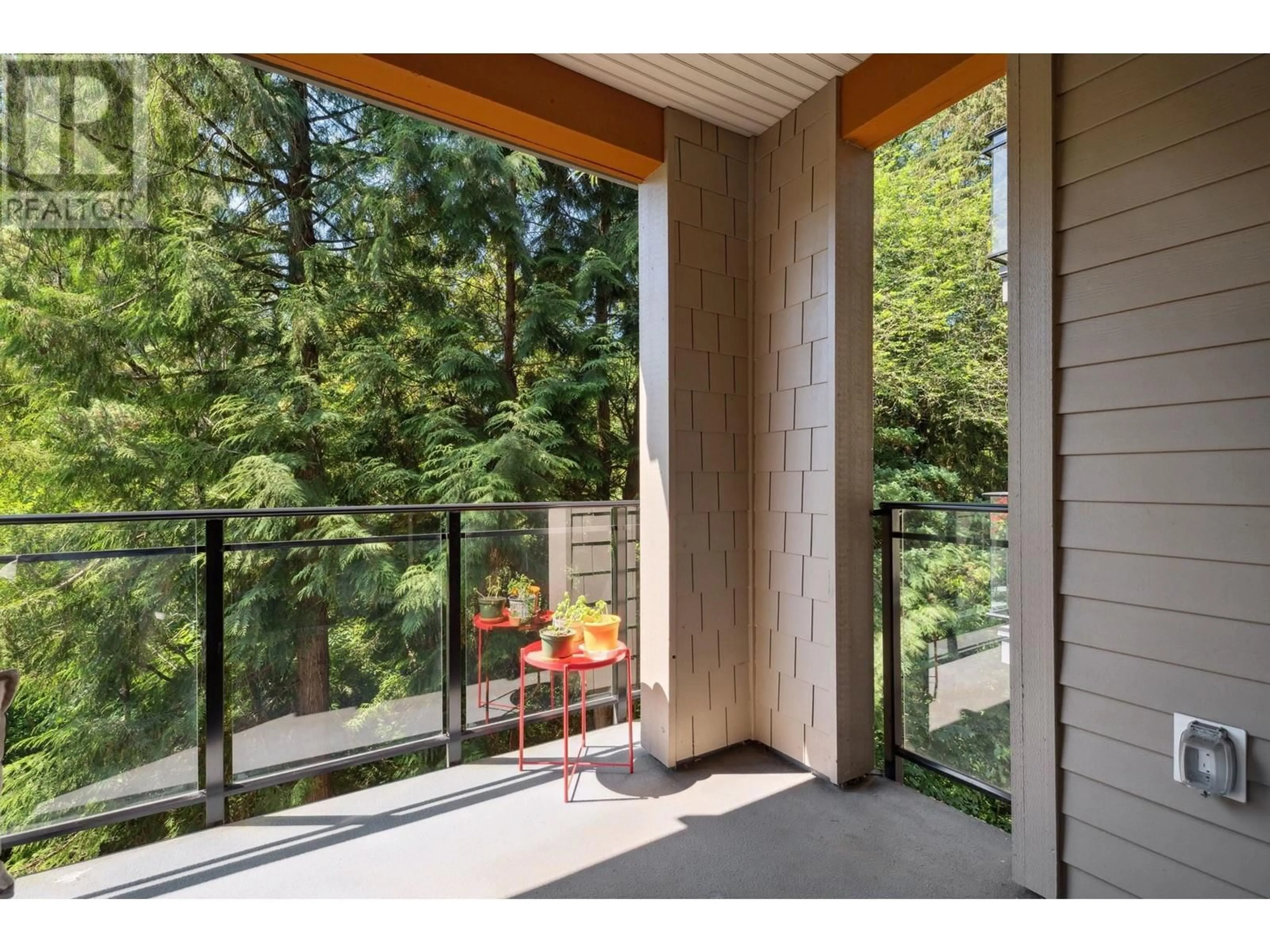 Unknown for 305 - 3399 NOEL DRIVE, Burnaby British Columbia V3J0G8