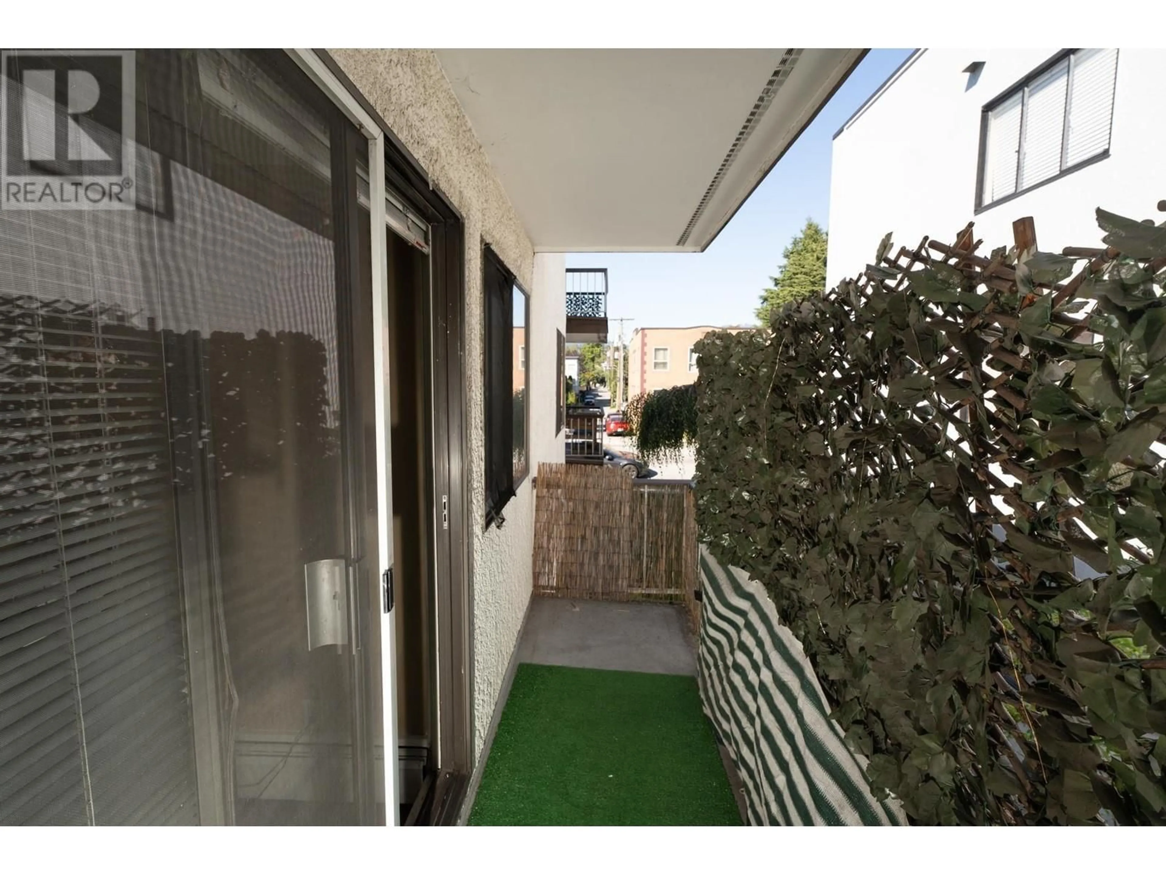 Unknown for 210 - 2040 CORNWALL AVENUE, Vancouver British Columbia V6J1E1