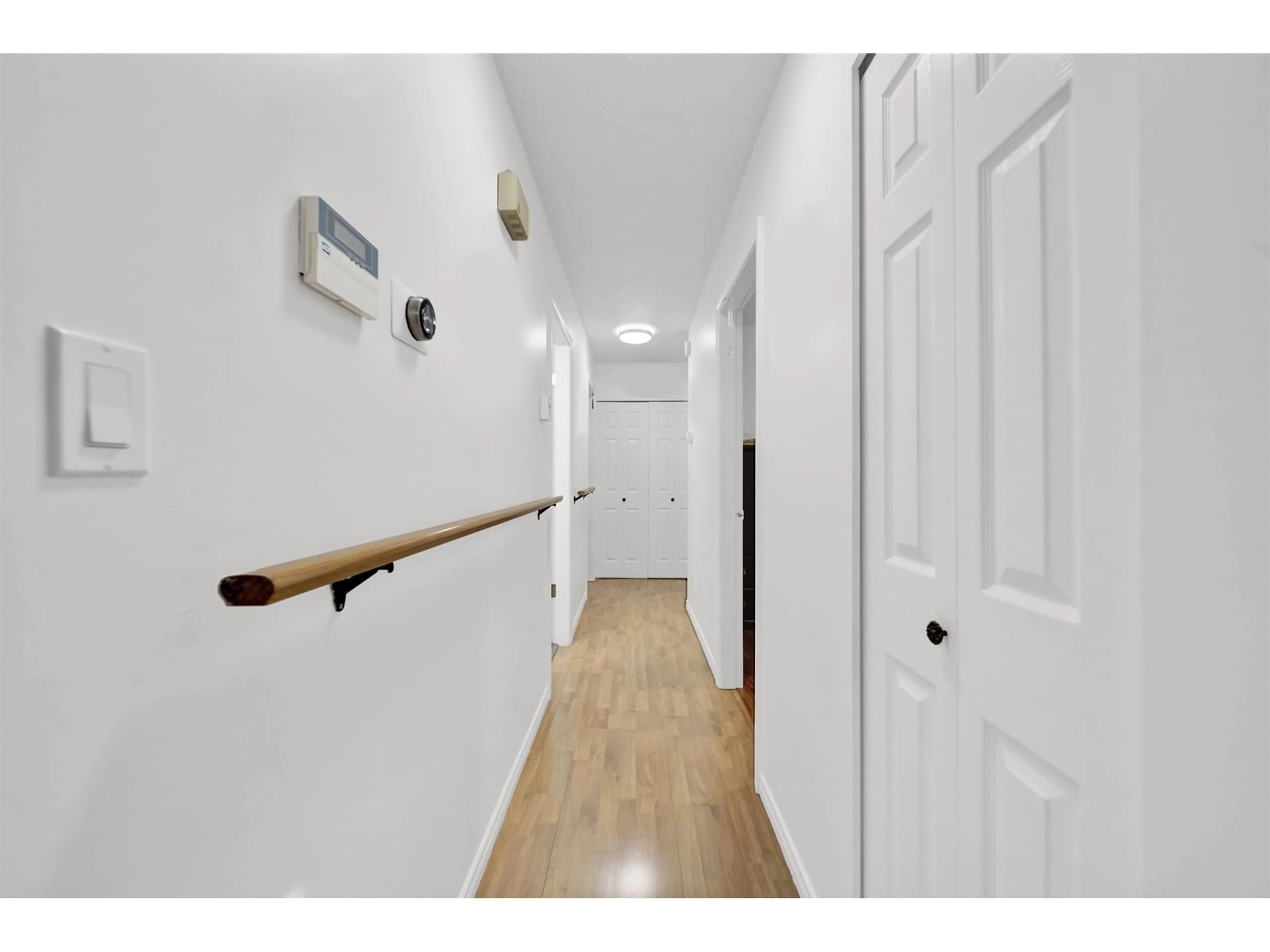 Indoor entryway for 26655 32, Langley British Columbia V4W3G1