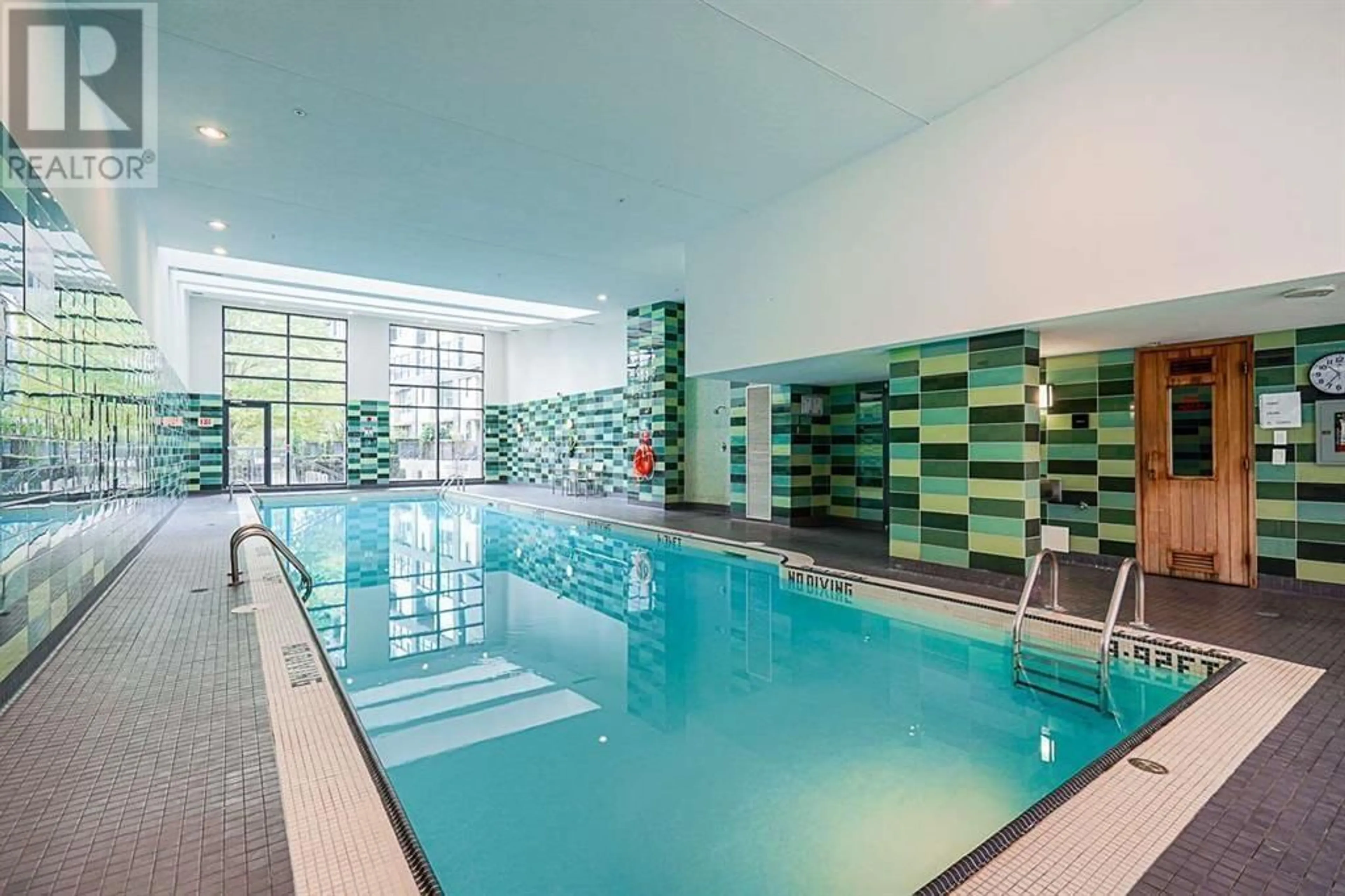 Pool for 803 - 980 COOPERAGE WAY, Vancouver British Columbia V6B0C3