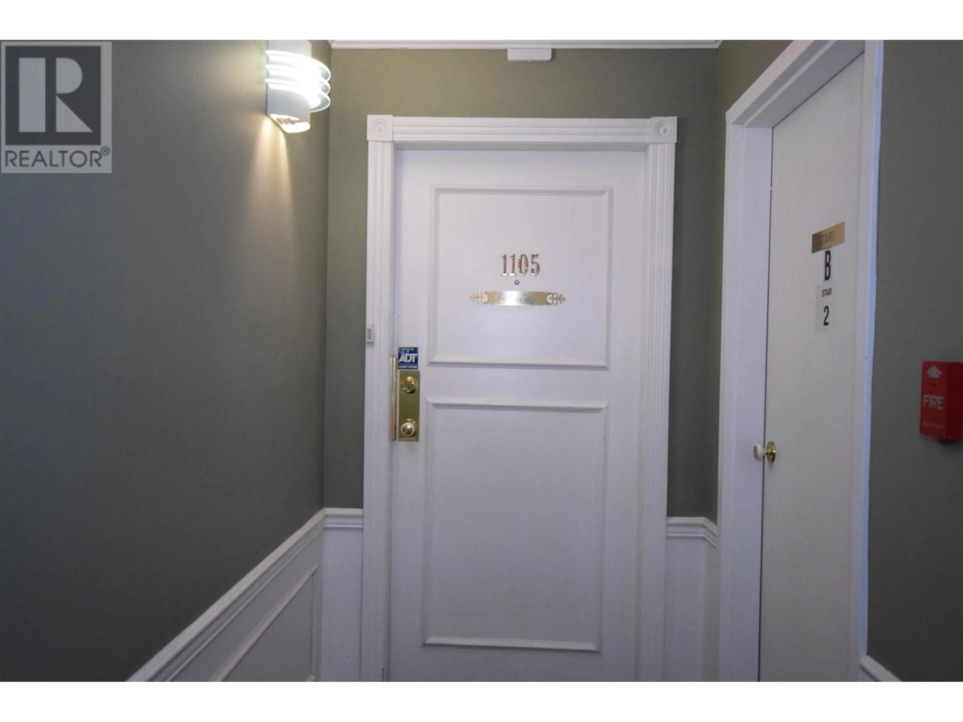 Indoor foyer for 1105 - 1180 PINETREE WAY, Coquitlam British Columbia V3B7L2