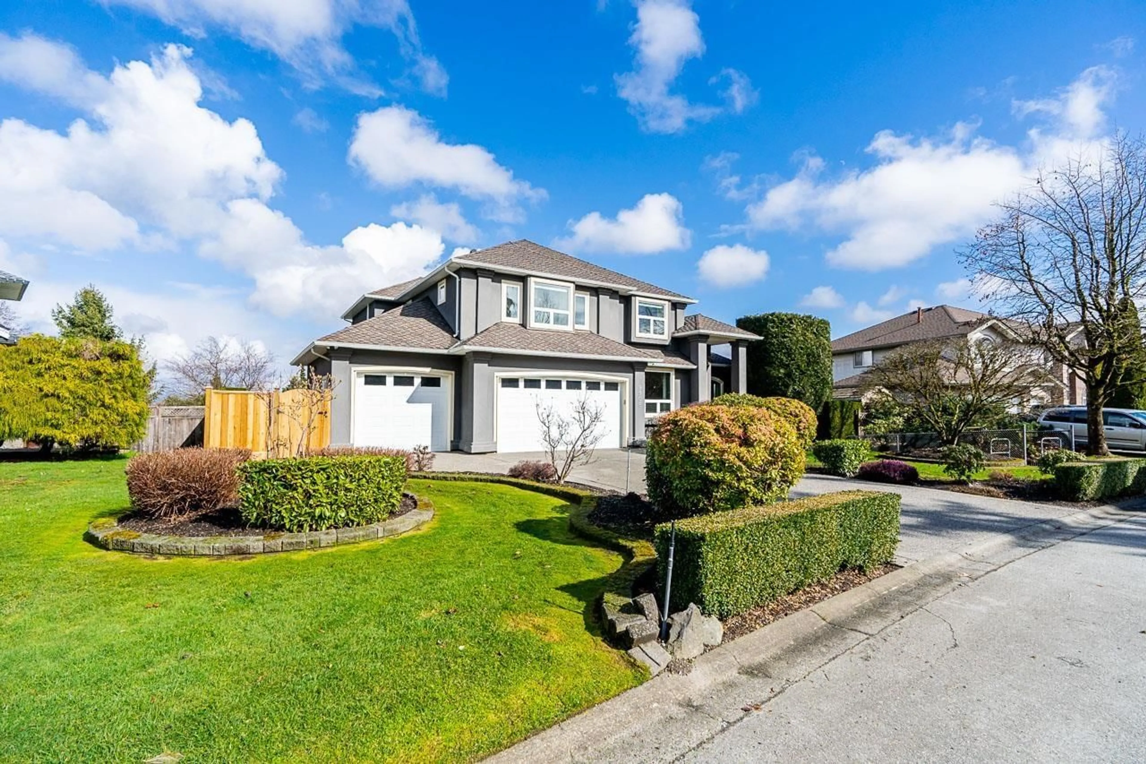 Home with vinyl exterior material, street for 9906 180A, Surrey British Columbia V4N4V5