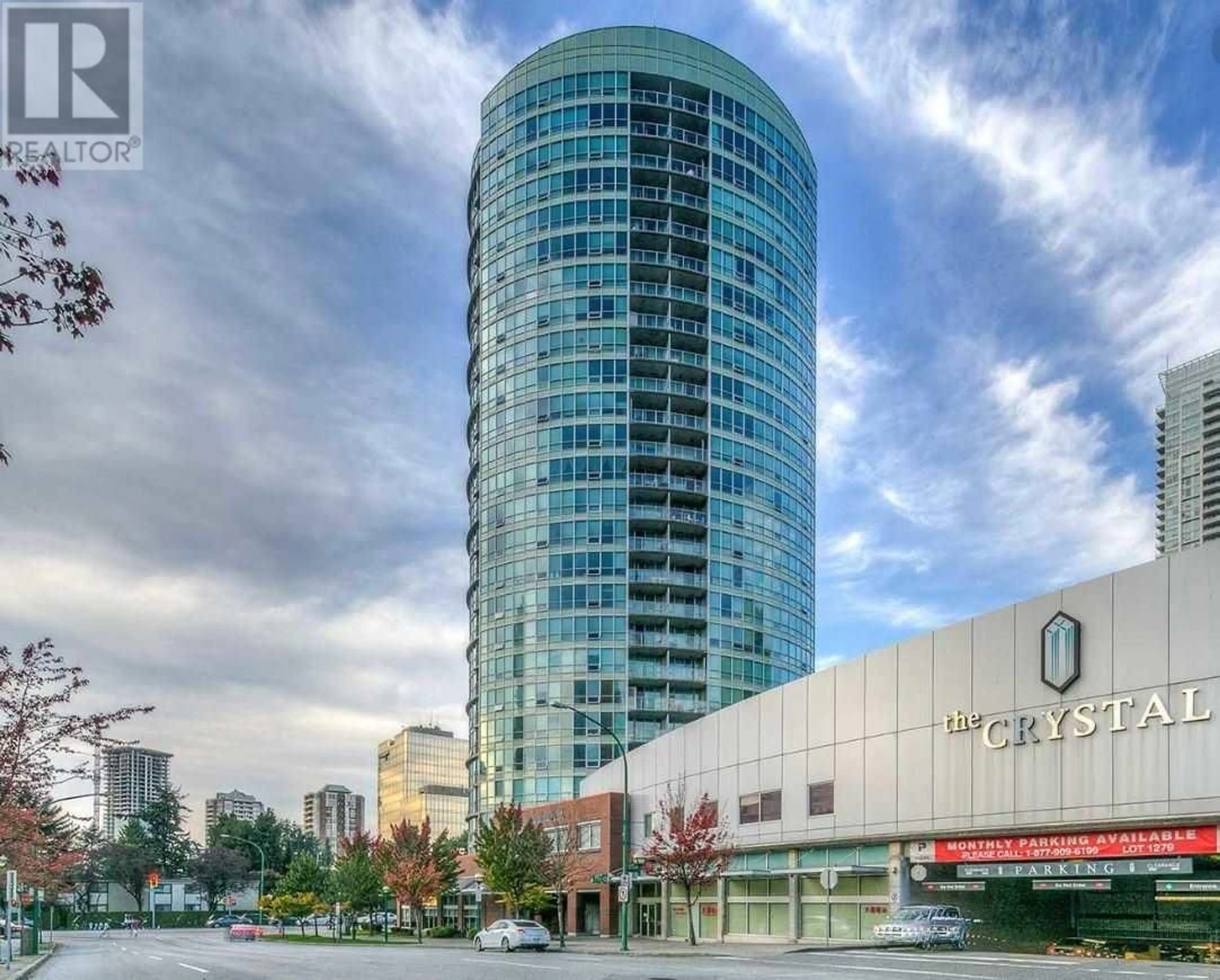 Indoor foyer for 2905 - 6088 WILLINGDON AVENUE, Burnaby British Columbia V5H4V2