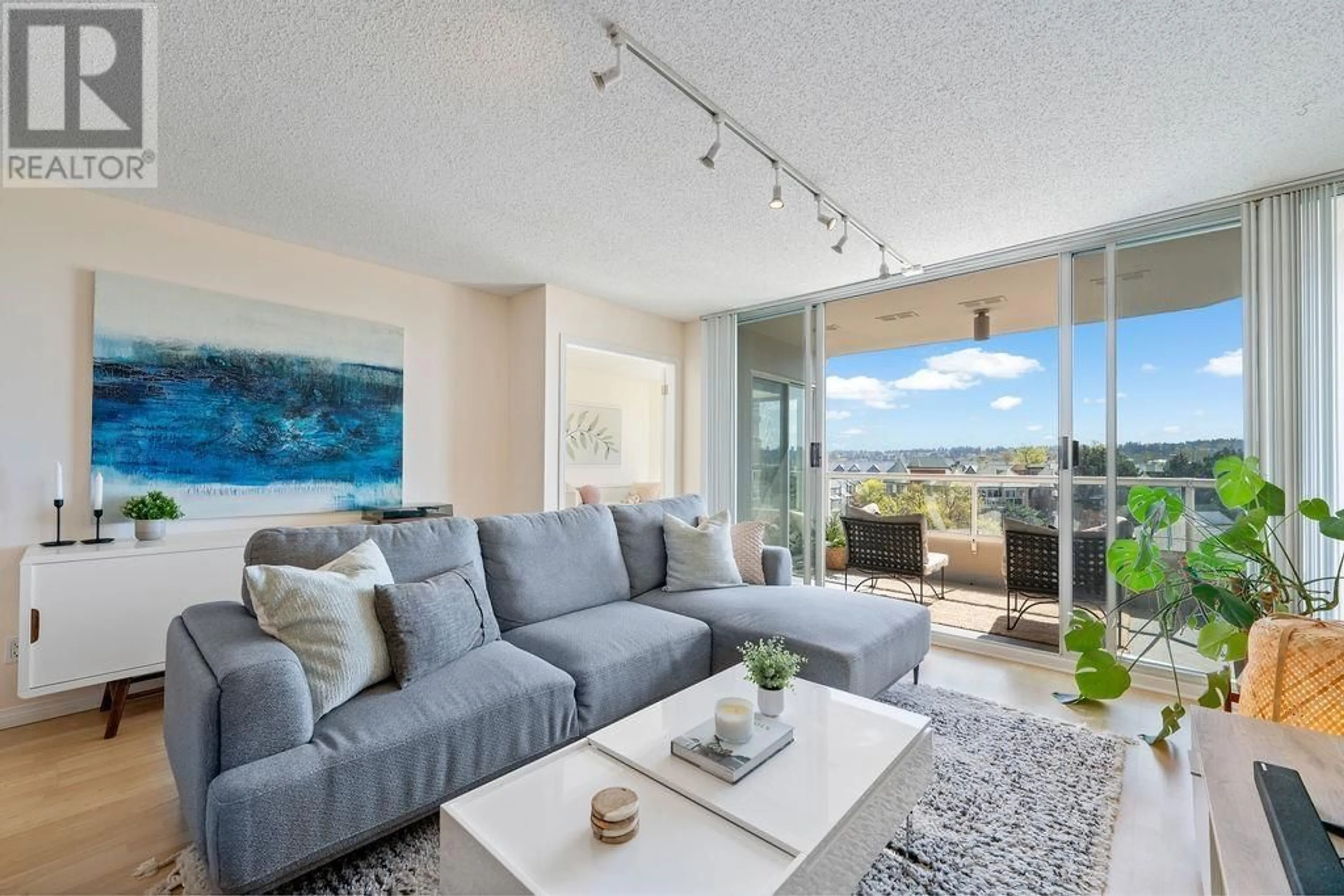 Living room with furniture, unknown for 502 - 1065 QUAYSIDE DRIVE, New Westminster British Columbia V3M1C5