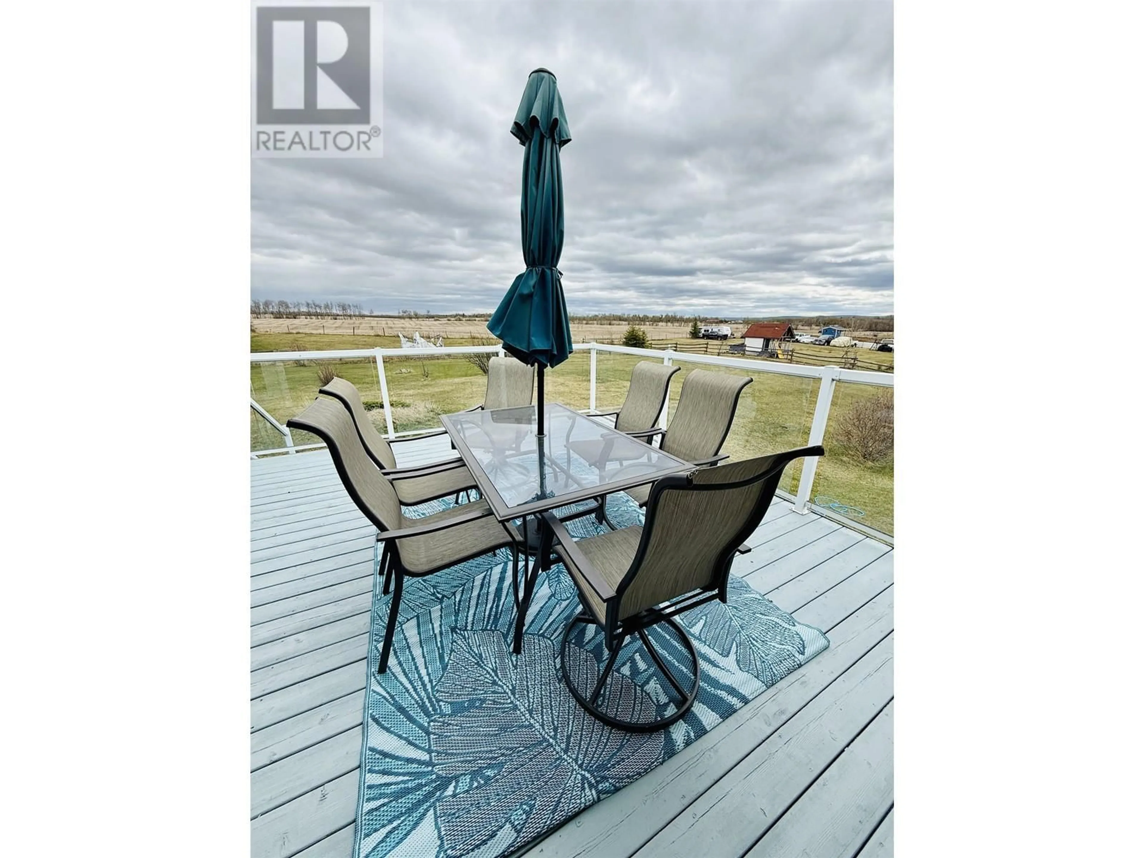 Patio, water/lake/river/ocean view for 7585 269 ROAD, Fort St. John British Columbia V1J4M7