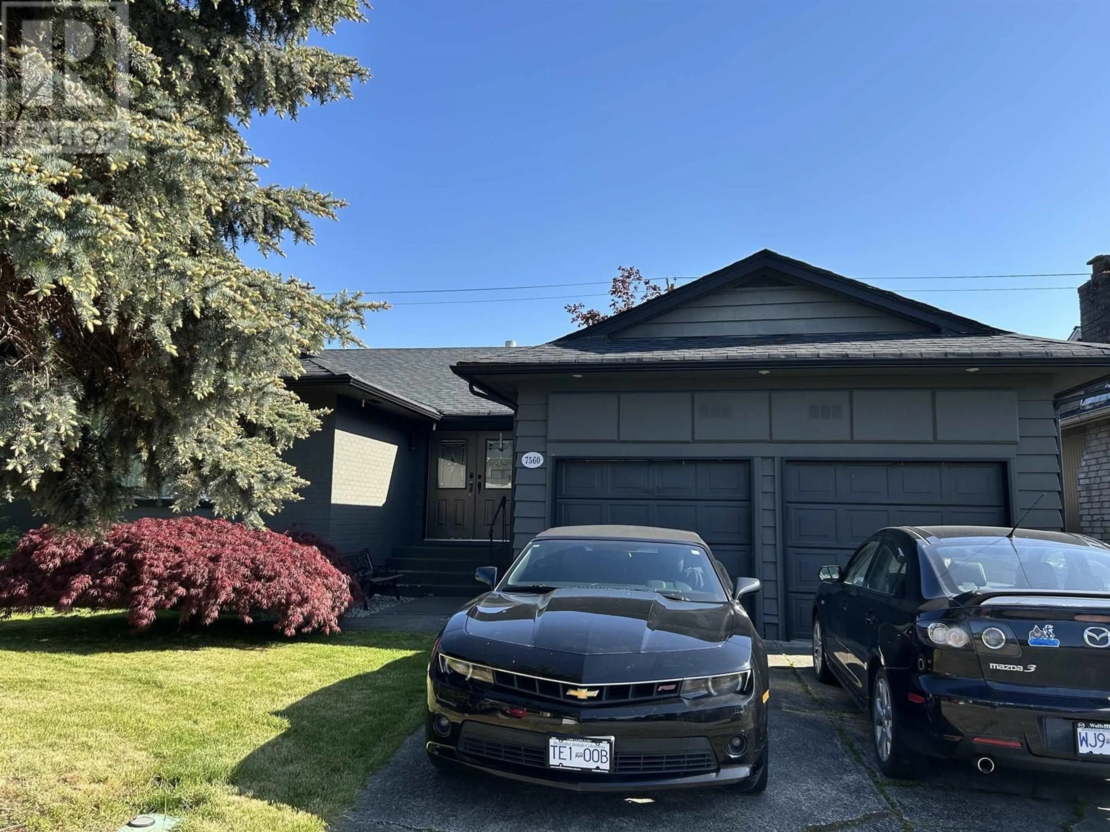 Home with vinyl exterior material, street for 7560 WATERTON DRIVE, Richmond British Columbia V7A4G4