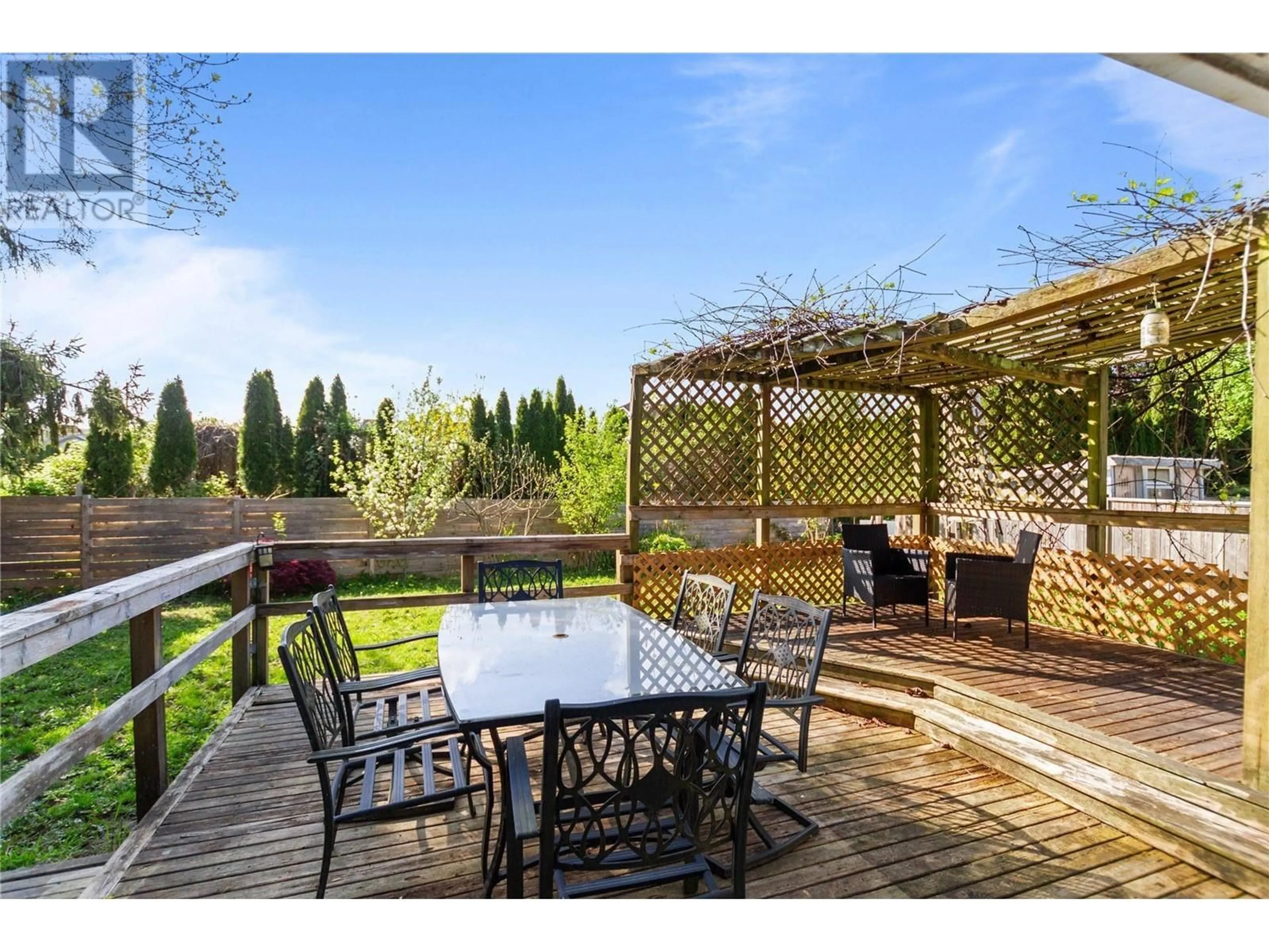 Patio, water/lake/river/ocean view for 20148 DITTON STREET, Maple Ridge British Columbia V2X9H4