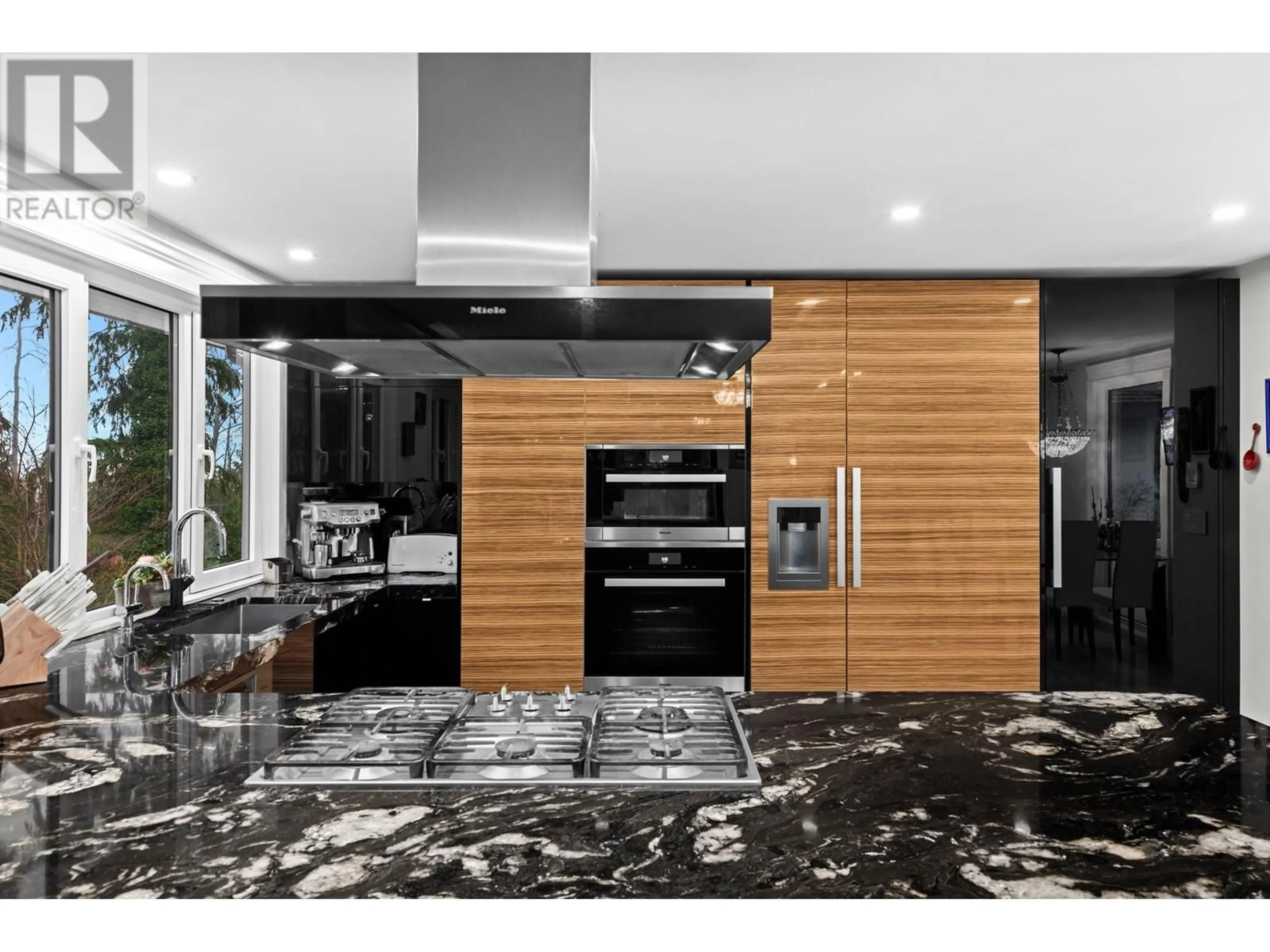 Contemporary kitchen, ceramic/tile floor for 1162 CHARTWELL CRESCENT, West Vancouver British Columbia V7S2P8