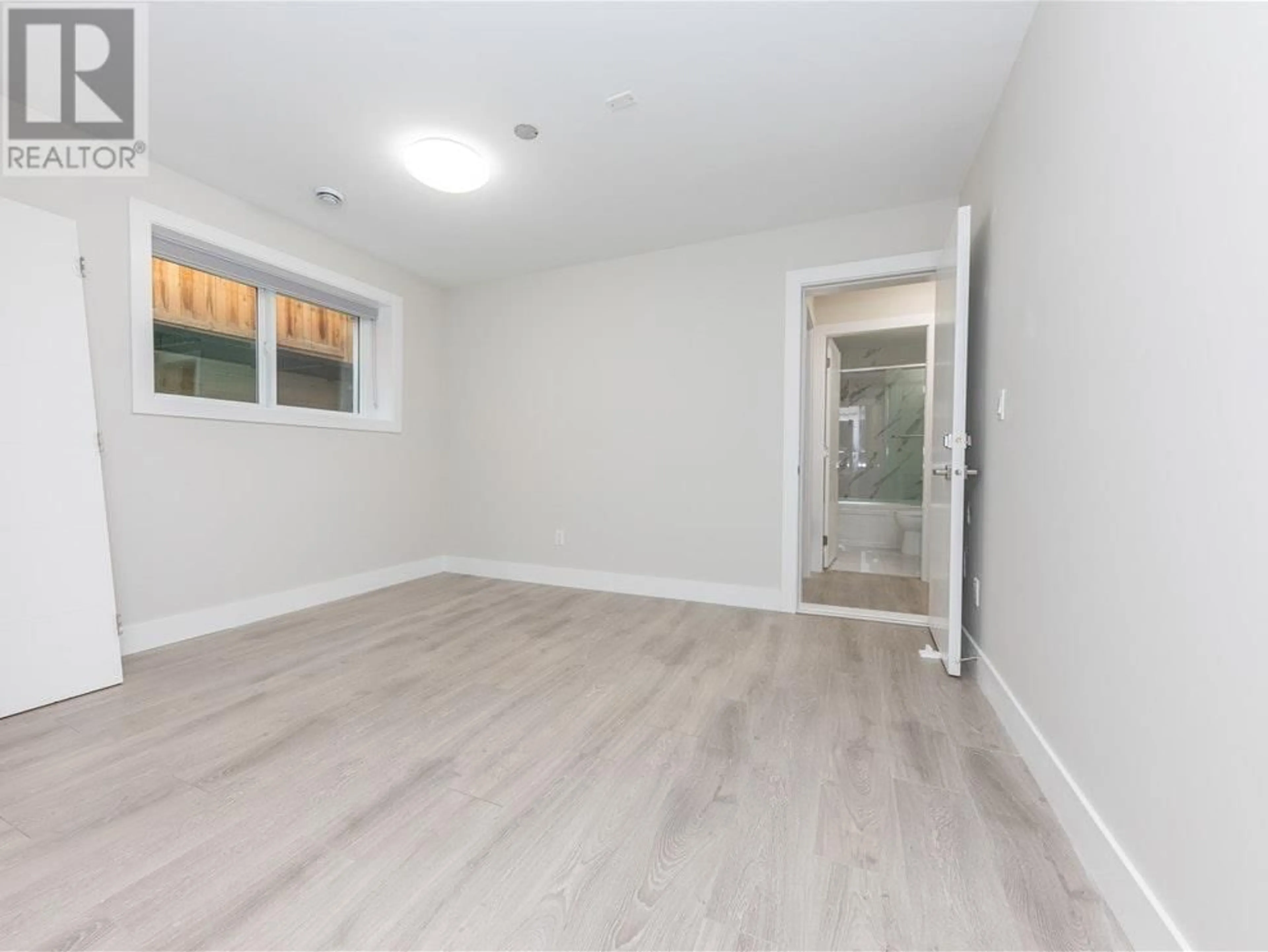 A pic of a room for 3431 VICTORIA DRIVE, Coquitlam British Columbia V3B2V5