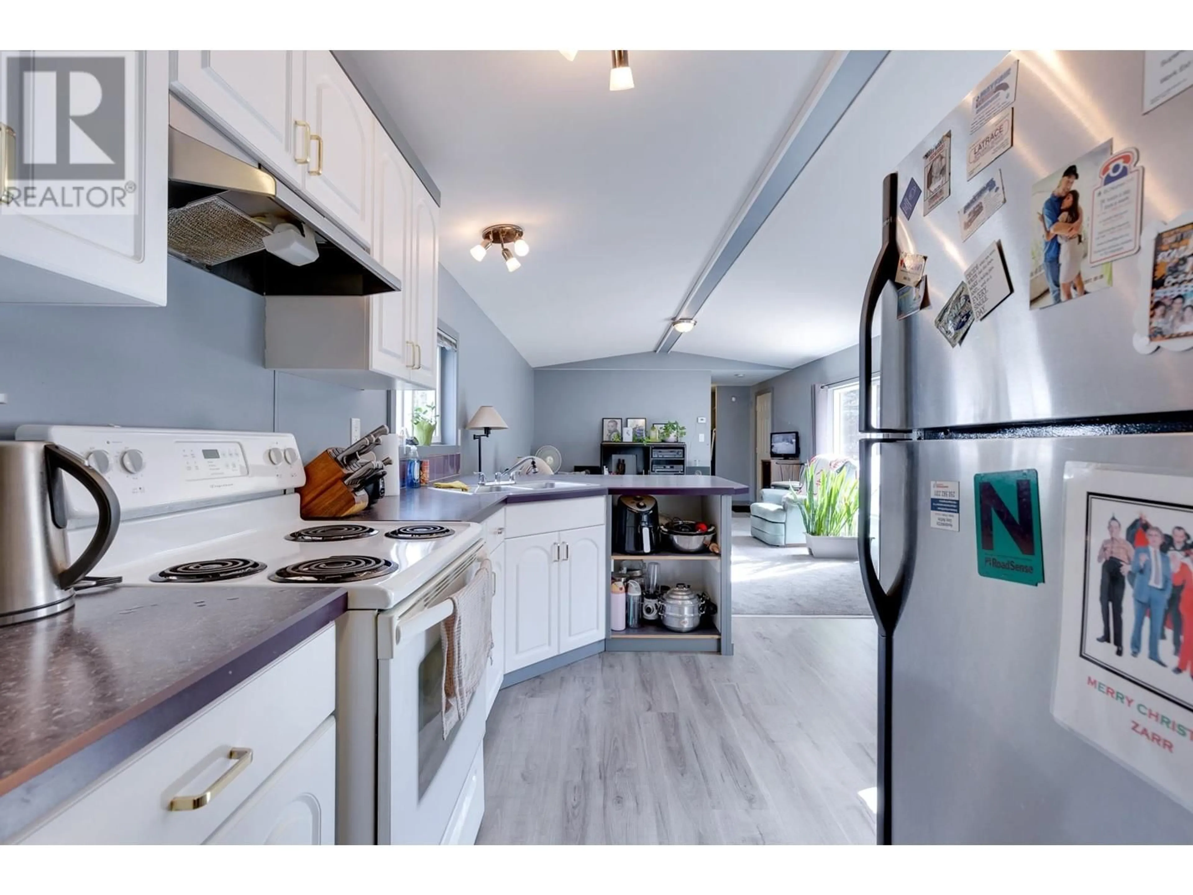 Open concept kitchen, unknown for 1729 FRASER FLATS ROAD, Prince George British Columbia V2K5S4