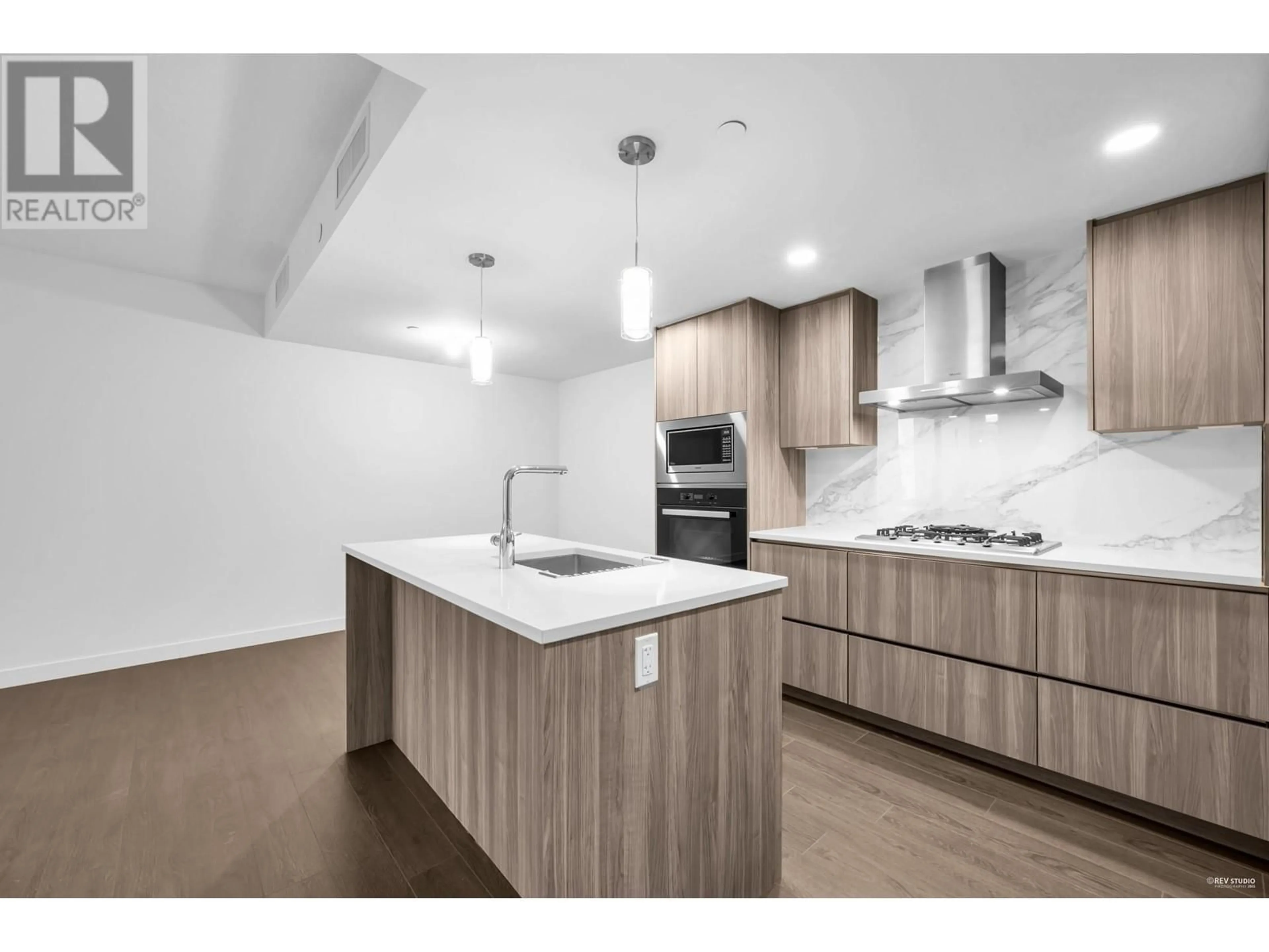 Open concept kitchen, unknown for 416 - 8611 HAZELBRIDGE WAY, Richmond British Columbia V6X0W8