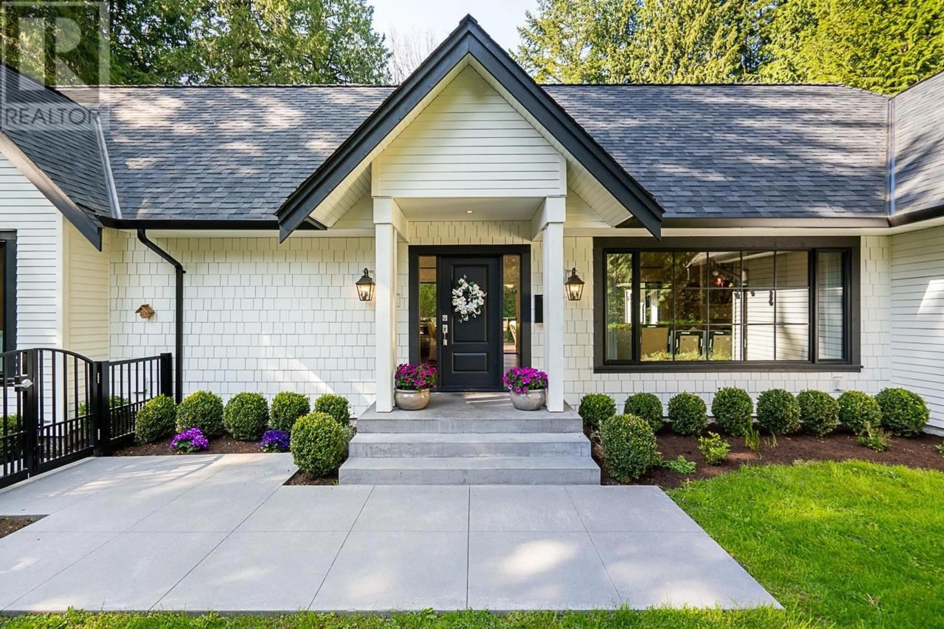 Home with brick exterior material, street for 435 MACBETH CRESCENT, West Vancouver British Columbia V7T1V8