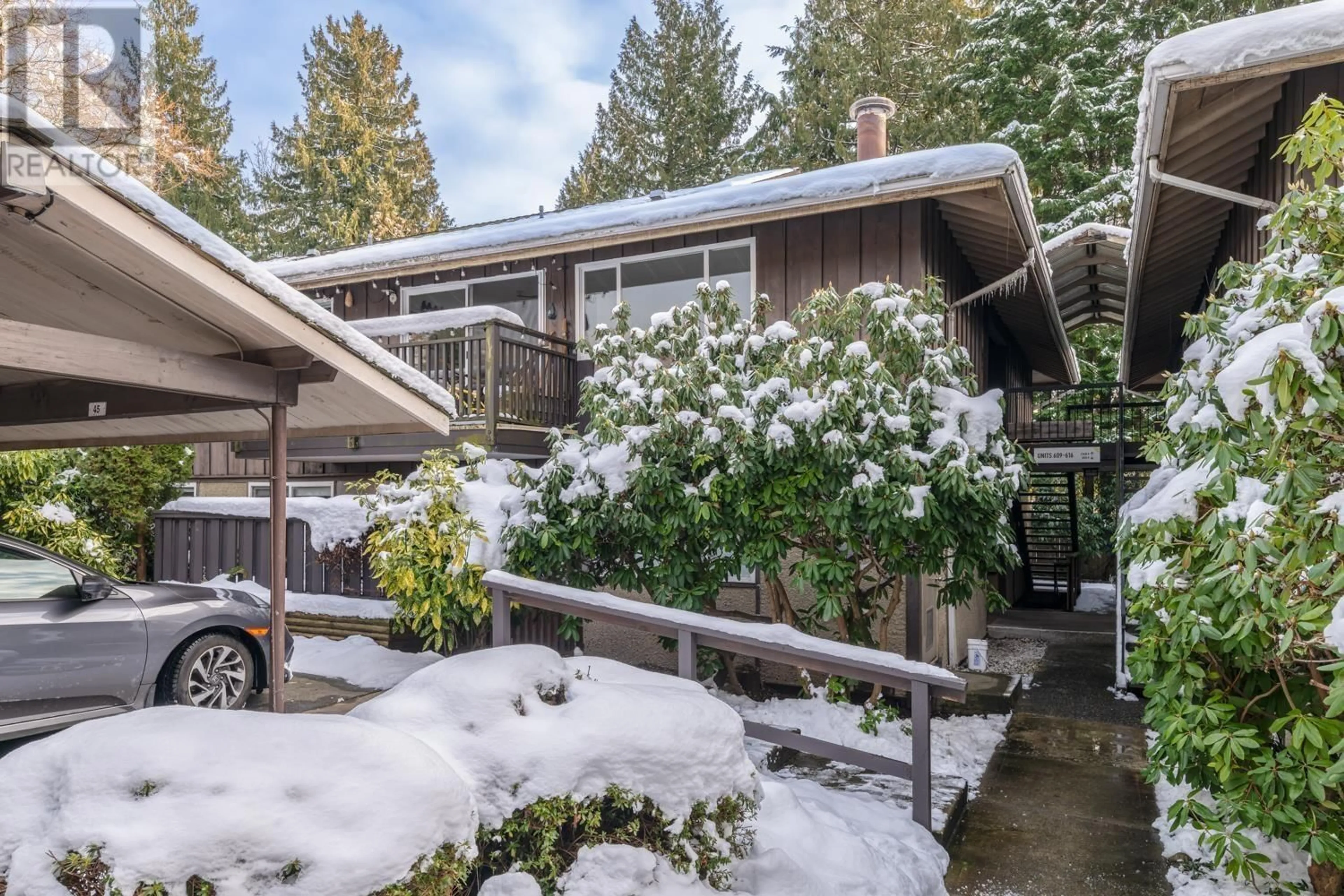 Unknown for 609 - 555 28TH STREET, North Vancouver British Columbia V7N2J7