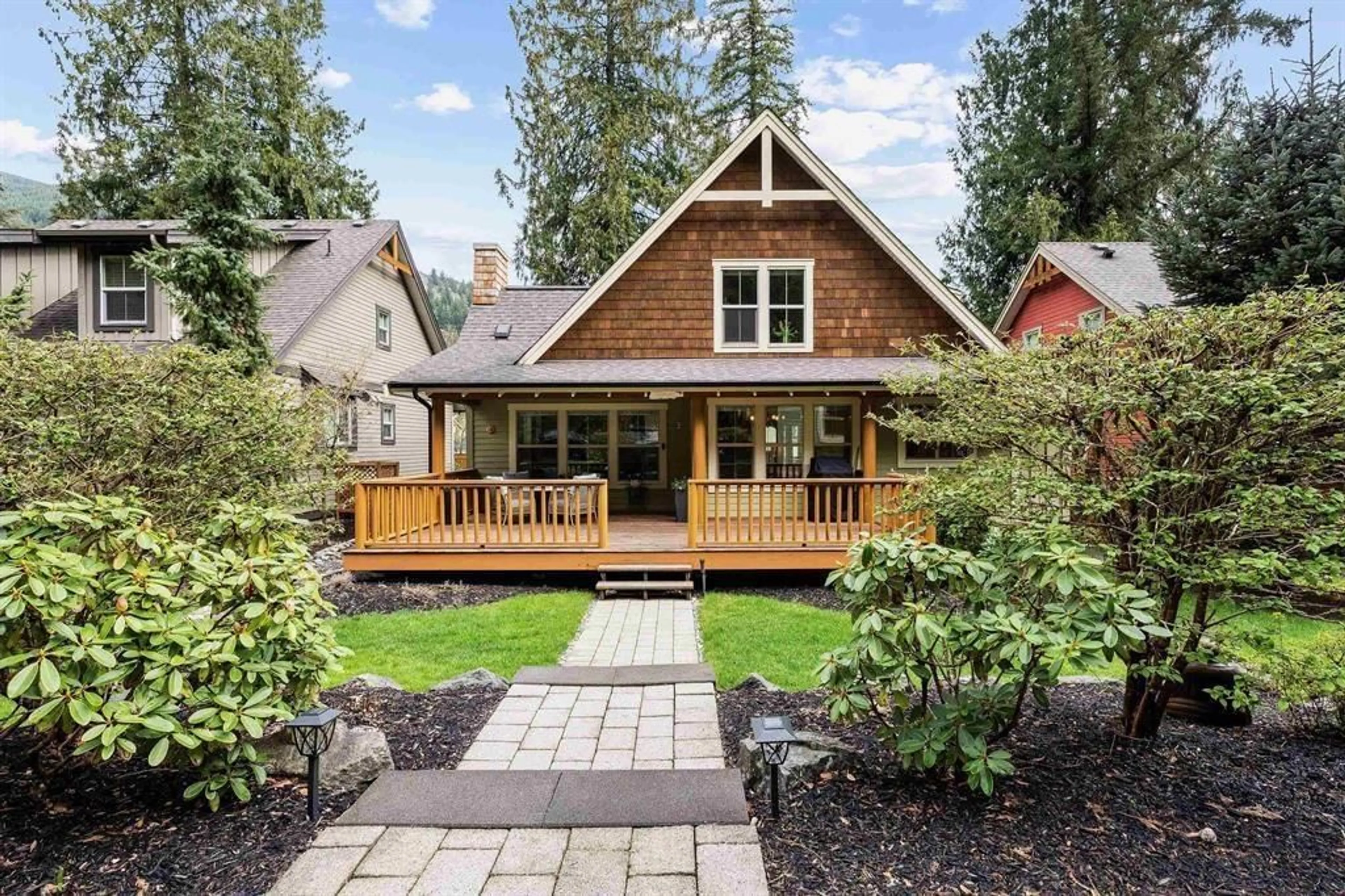 Home with vinyl exterior material, street for 43465 BLUE GROUSE LANE, Lindell Beach British Columbia V2R0X8