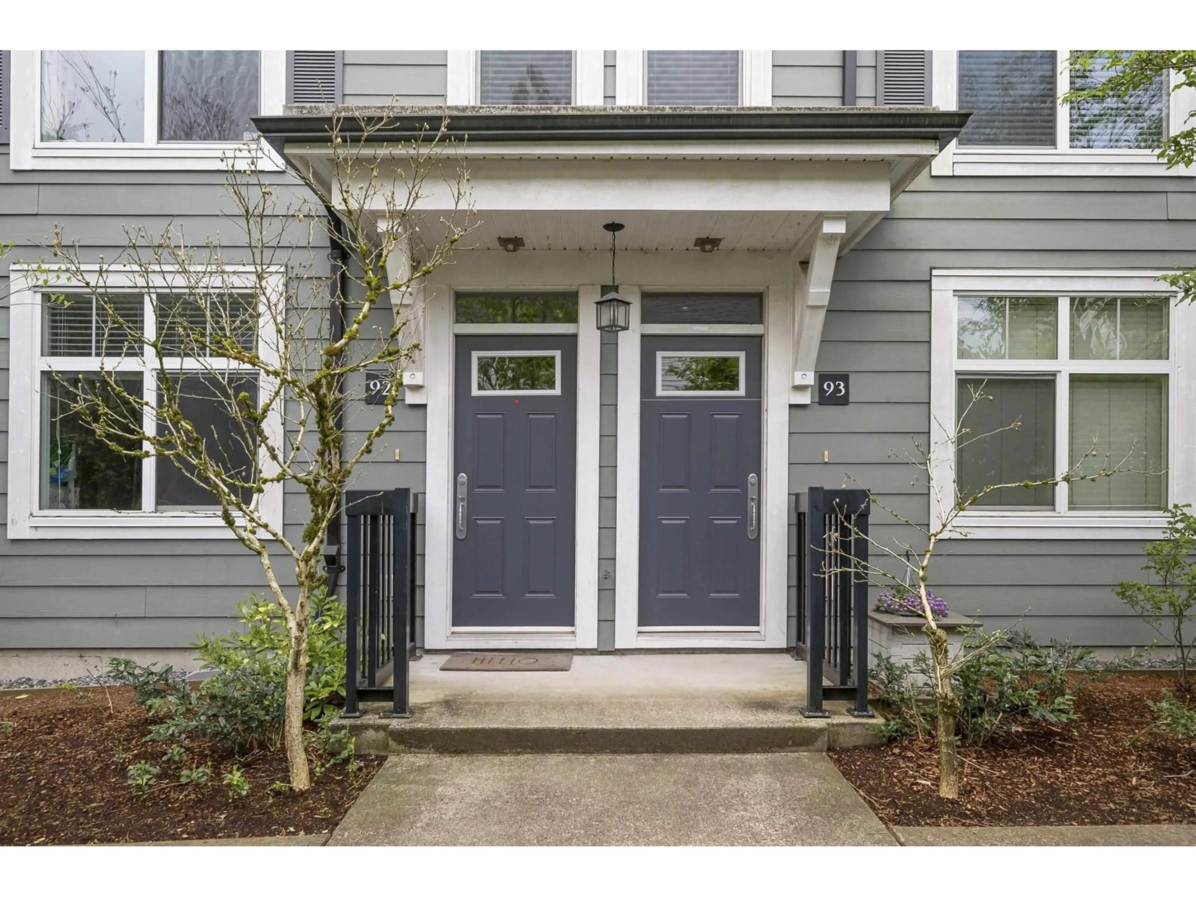 Indoor entryway for 93 - 15833 26, Surrey British Columbia V3Z2X5