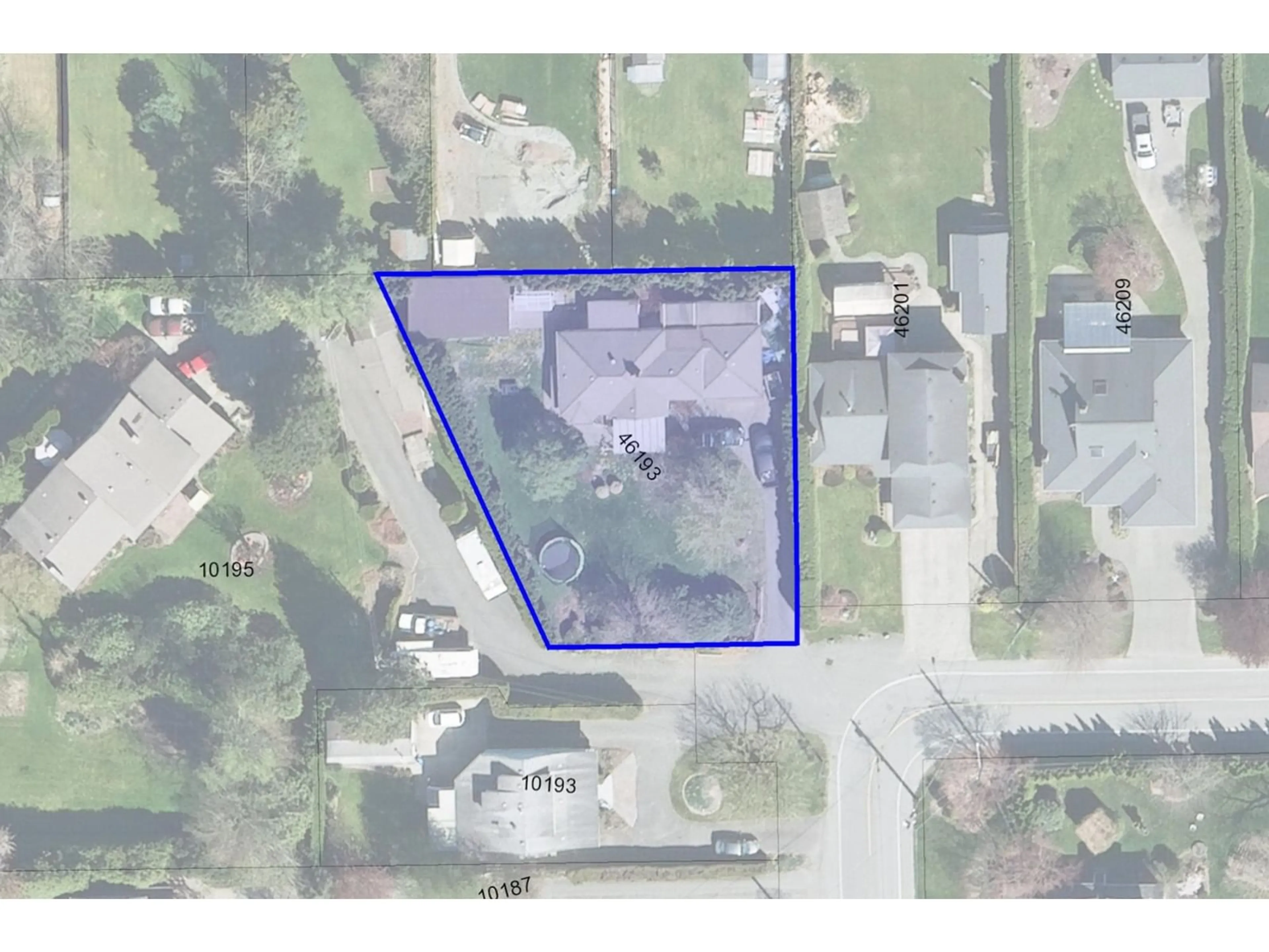 A pic from outside/outdoor area/front of a property/back of a property/a pic from drone, building for 46193 STRATHCONA ROAD, Chilliwack British Columbia V2P3T1