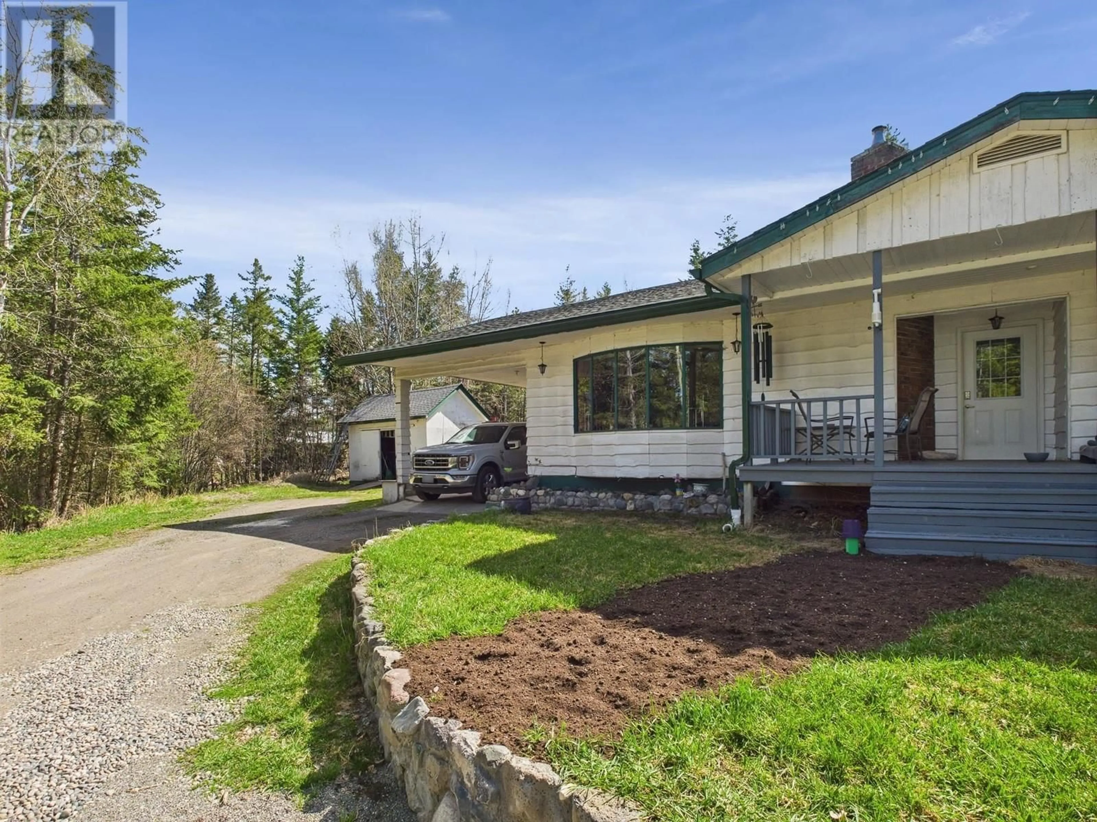 A pic from outside/outdoor area/front of a property/back of a property/a pic from drone, unknown for 2046 MCPHERSON WYND, Williams Lake British Columbia V2G4V7