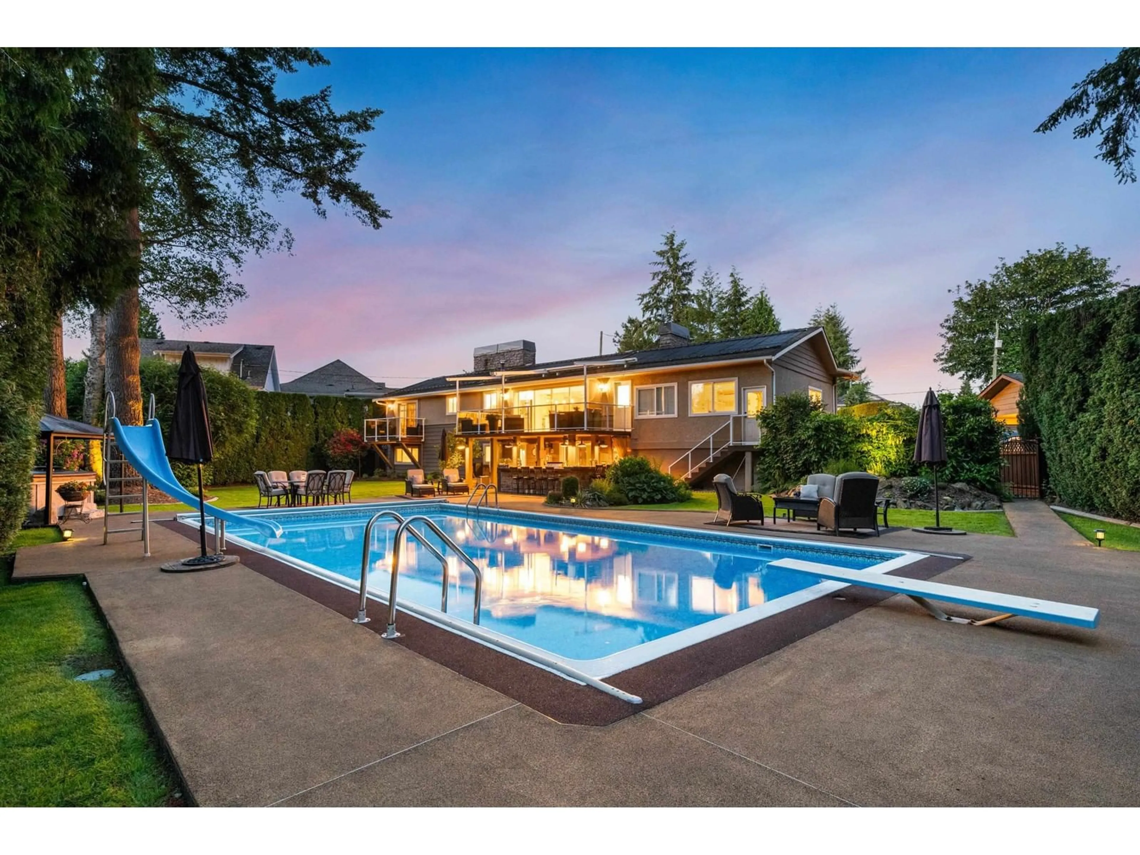Pool for 4547 SOUTHRIDGE, Langley British Columbia V3A4N7