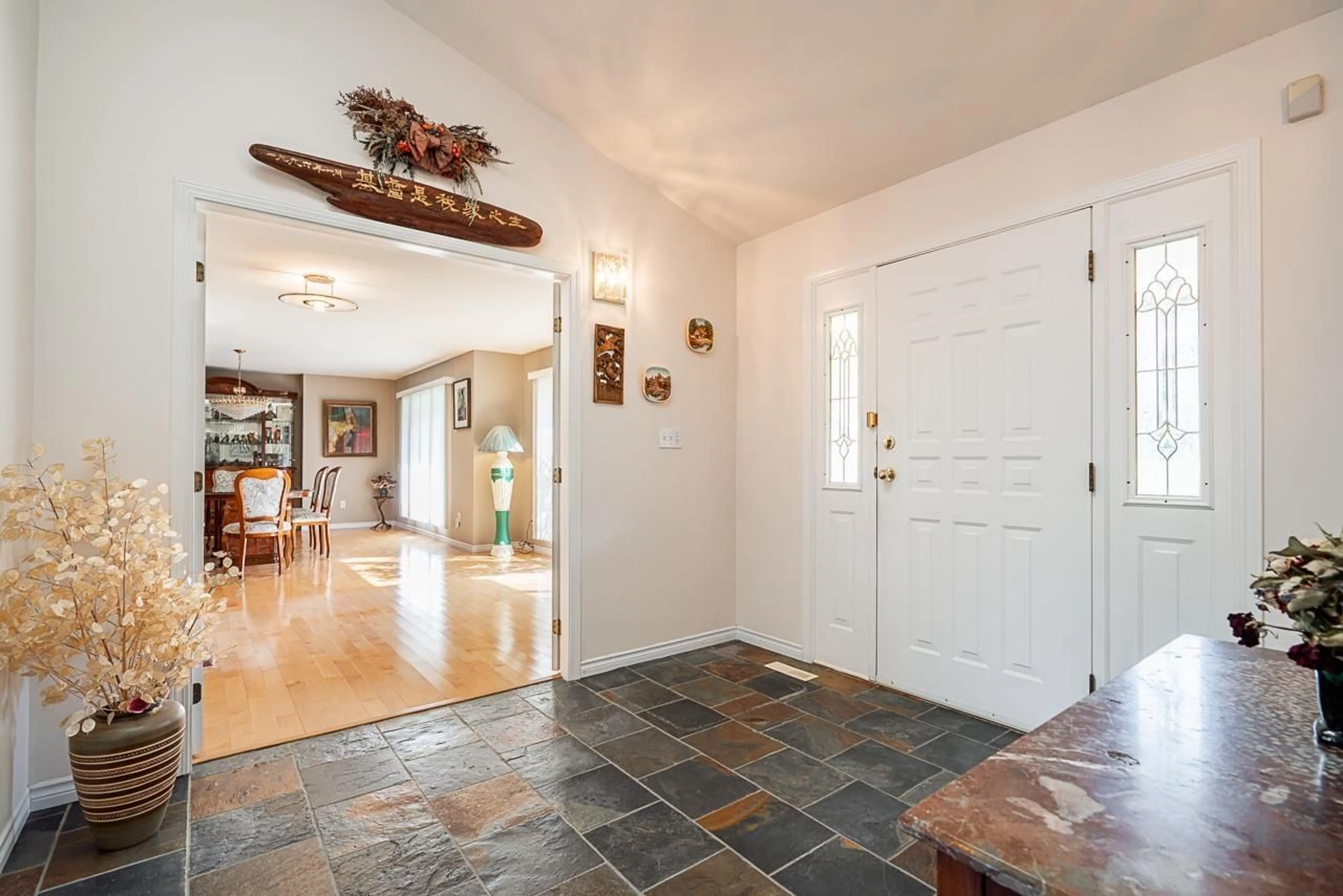 Indoor entryway for 11252 159A, Surrey British Columbia V4N1R5