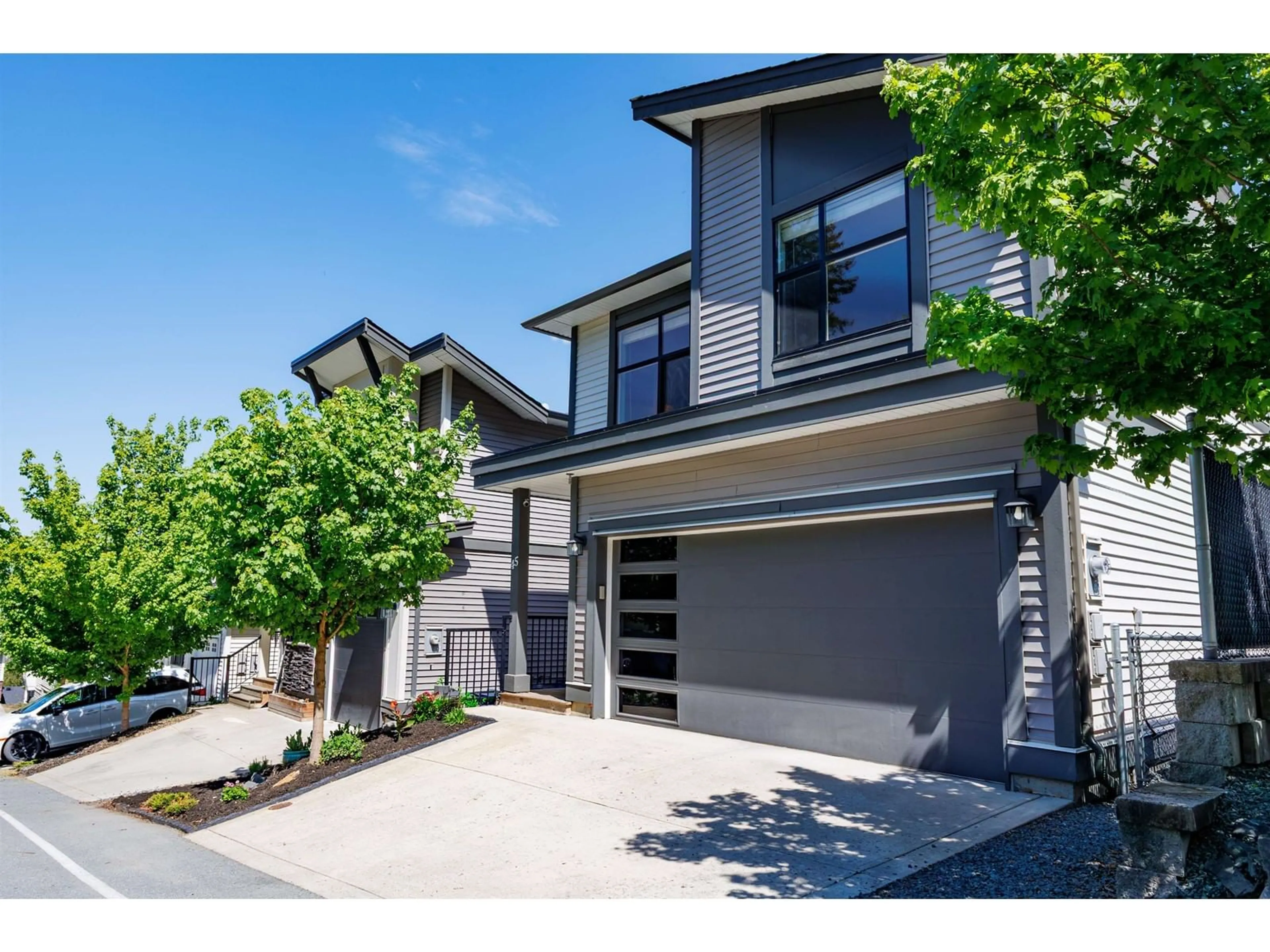 Home with brick exterior material, street for 45 - 47042 MACFARLANE PLACE, Chilliwack British Columbia V2R0P3