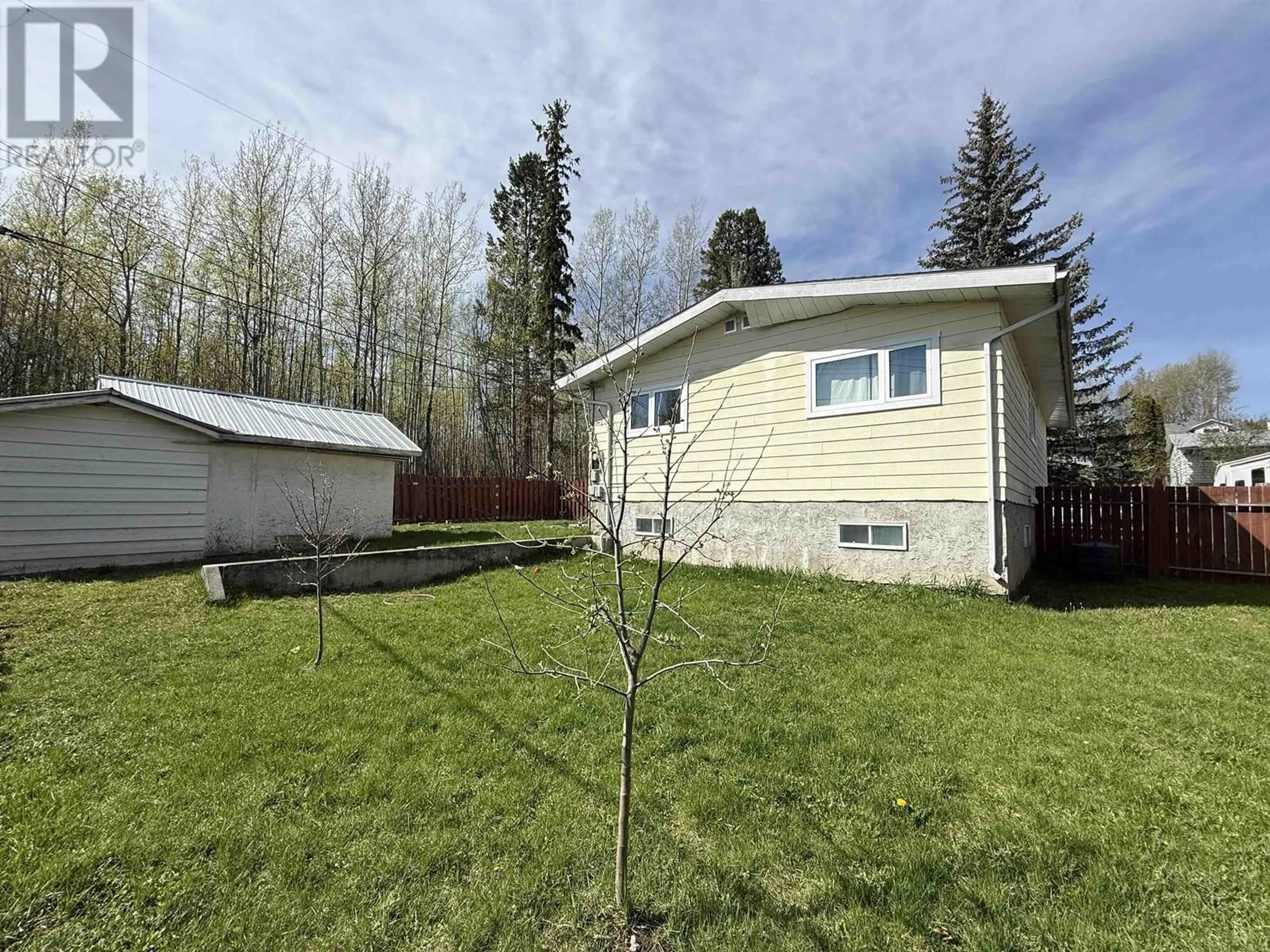 Unknown for 400 PIERCE CRESCENT, Quesnel British Columbia V2J5K1