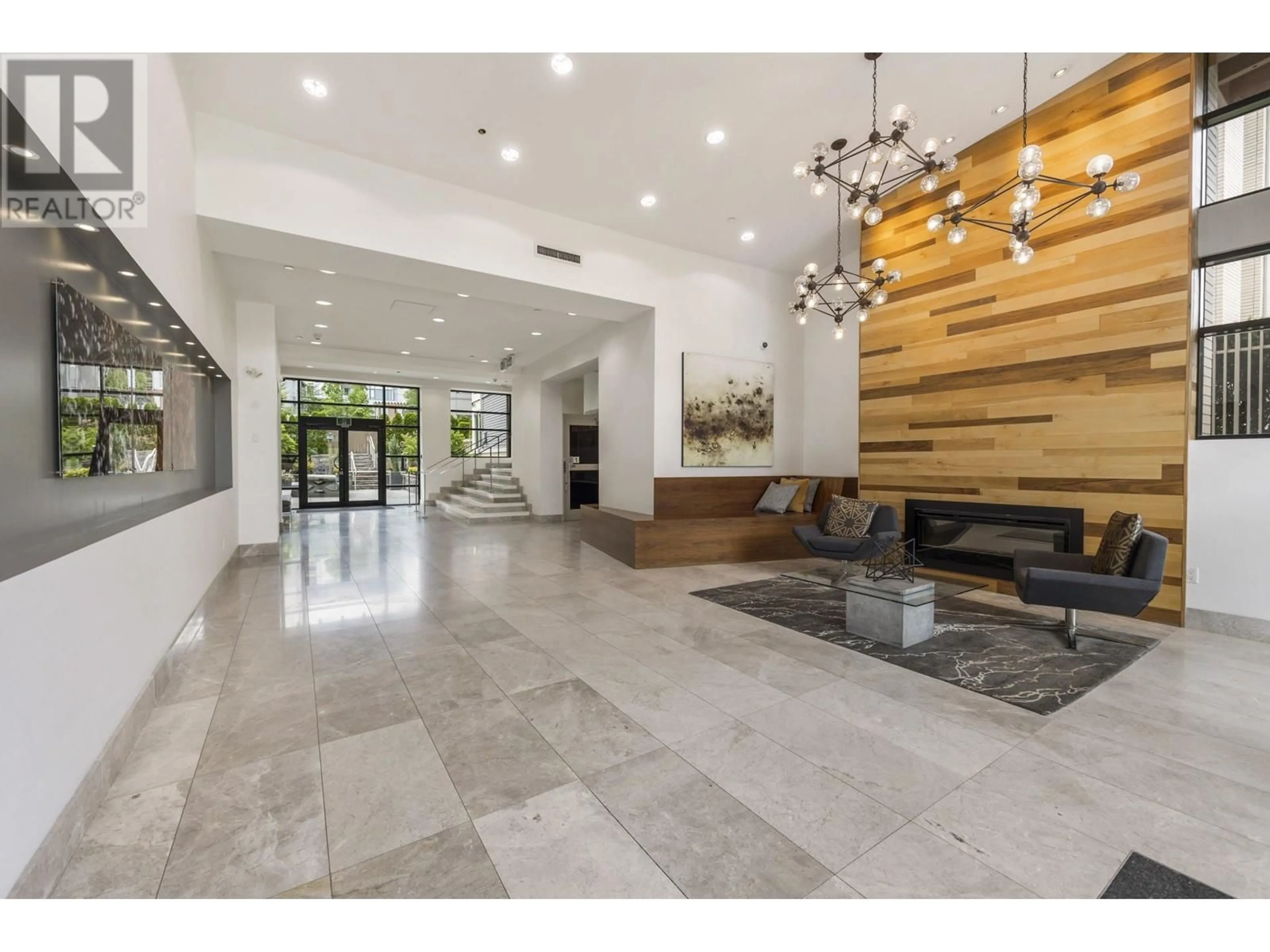 Lobby for 203 - 2665 MOUNTAIN HIGHWAY, North Vancouver British Columbia V7J0A8