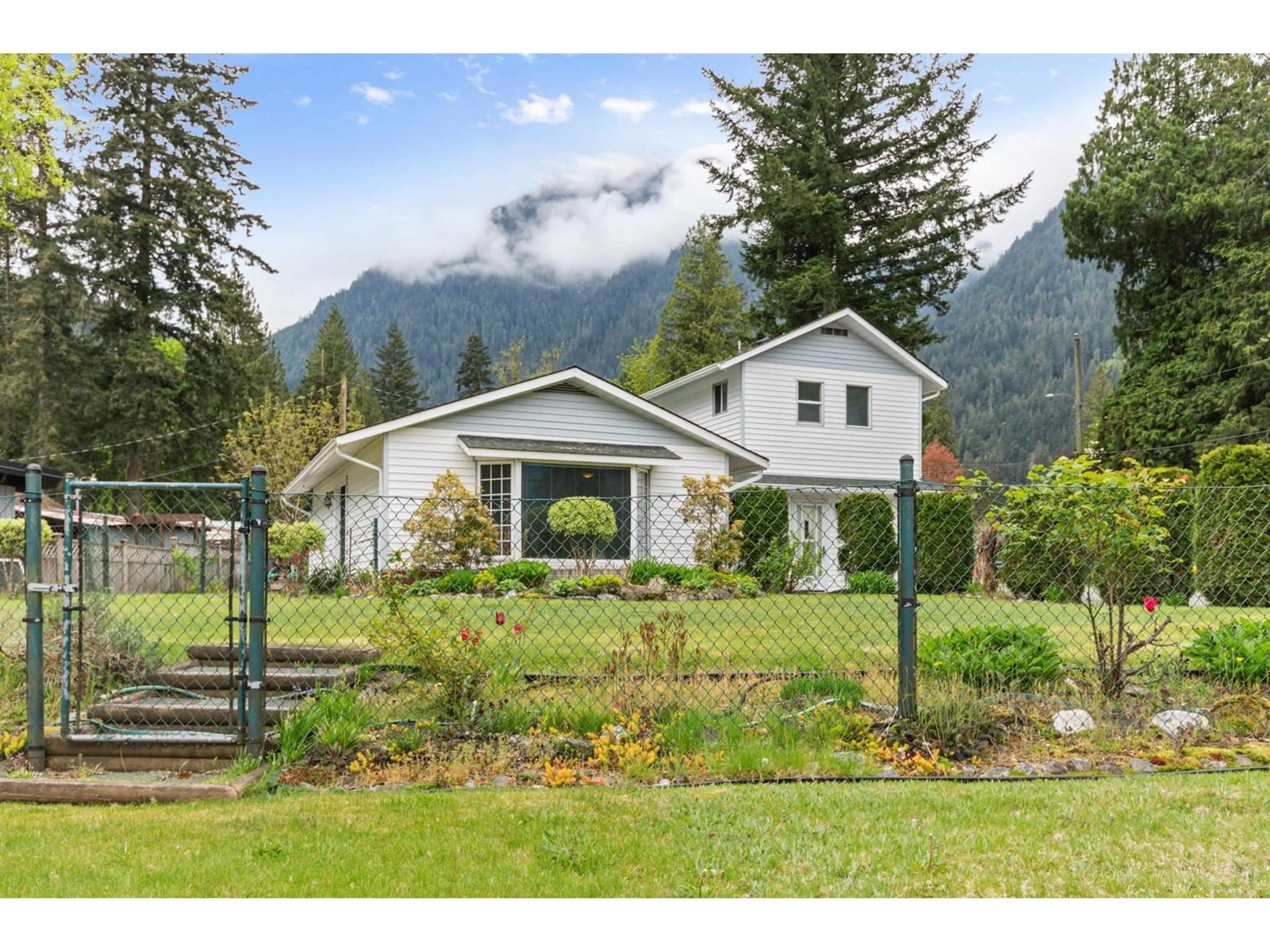 A pic from outside/outdoor area/front of a property/back of a property/a pic from drone, mountain view for 19846 MARIE STREET, Hope British Columbia V0X1L2