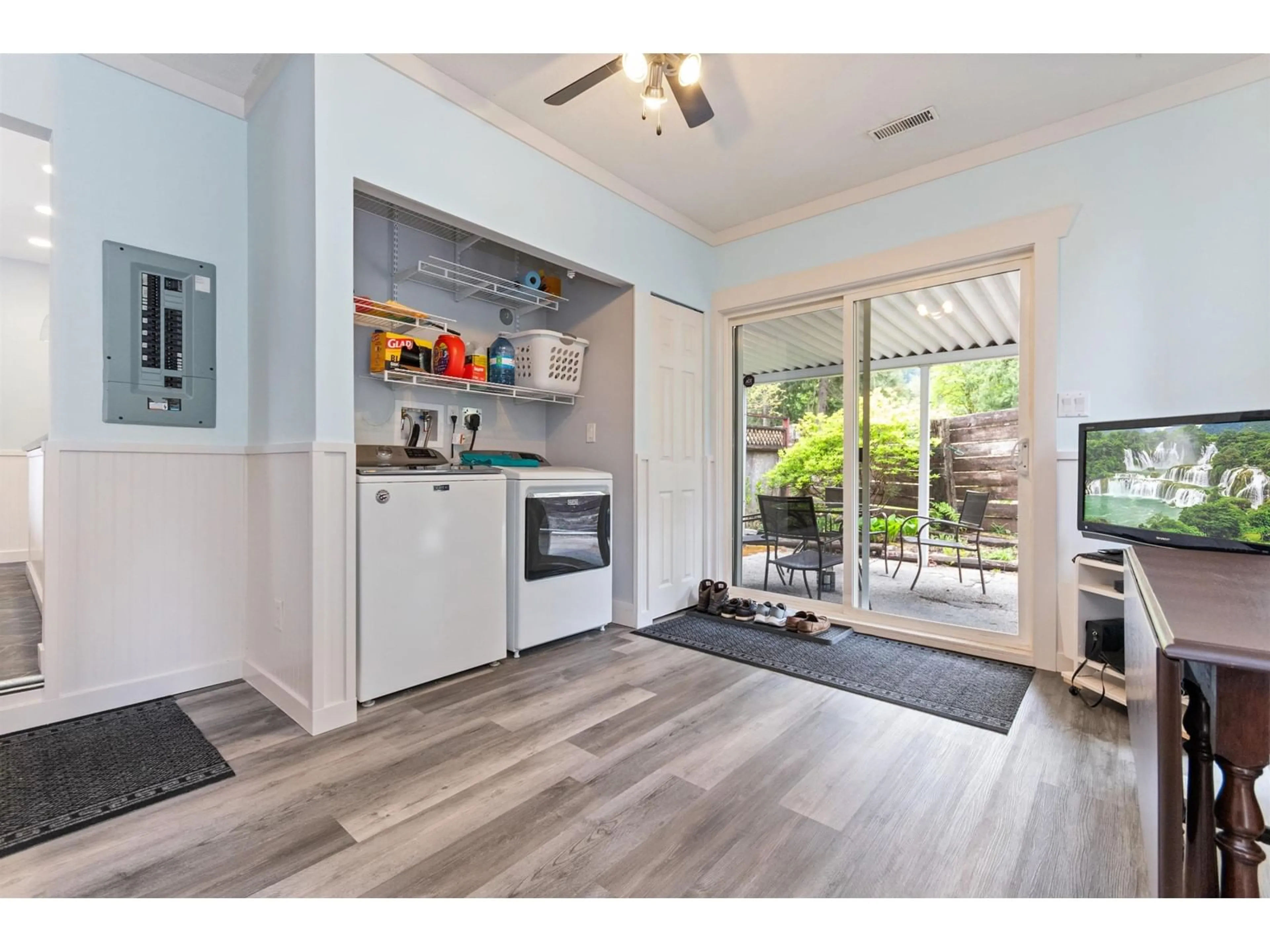 Open concept kitchen, unknown for 19846 MARIE STREET, Hope British Columbia V0X1L2