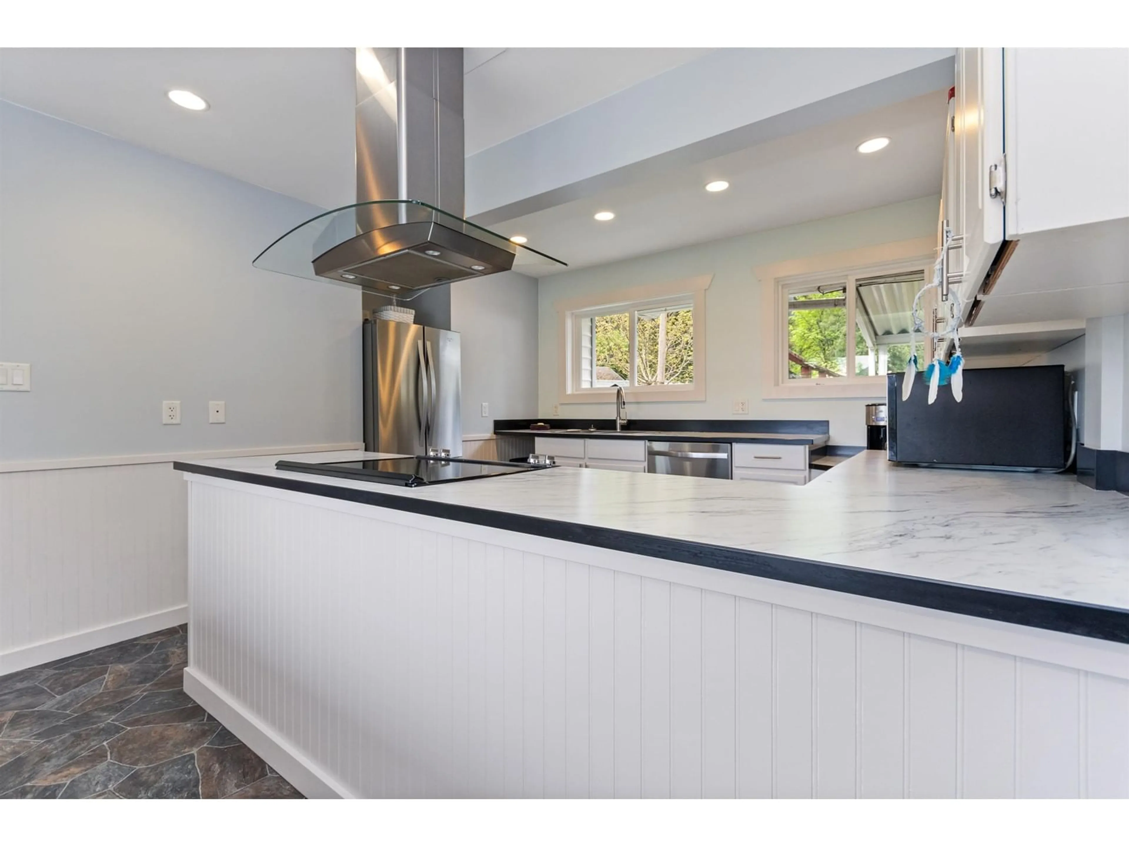 Contemporary kitchen, ceramic/tile floor for 19846 MARIE STREET, Hope British Columbia V0X1L2