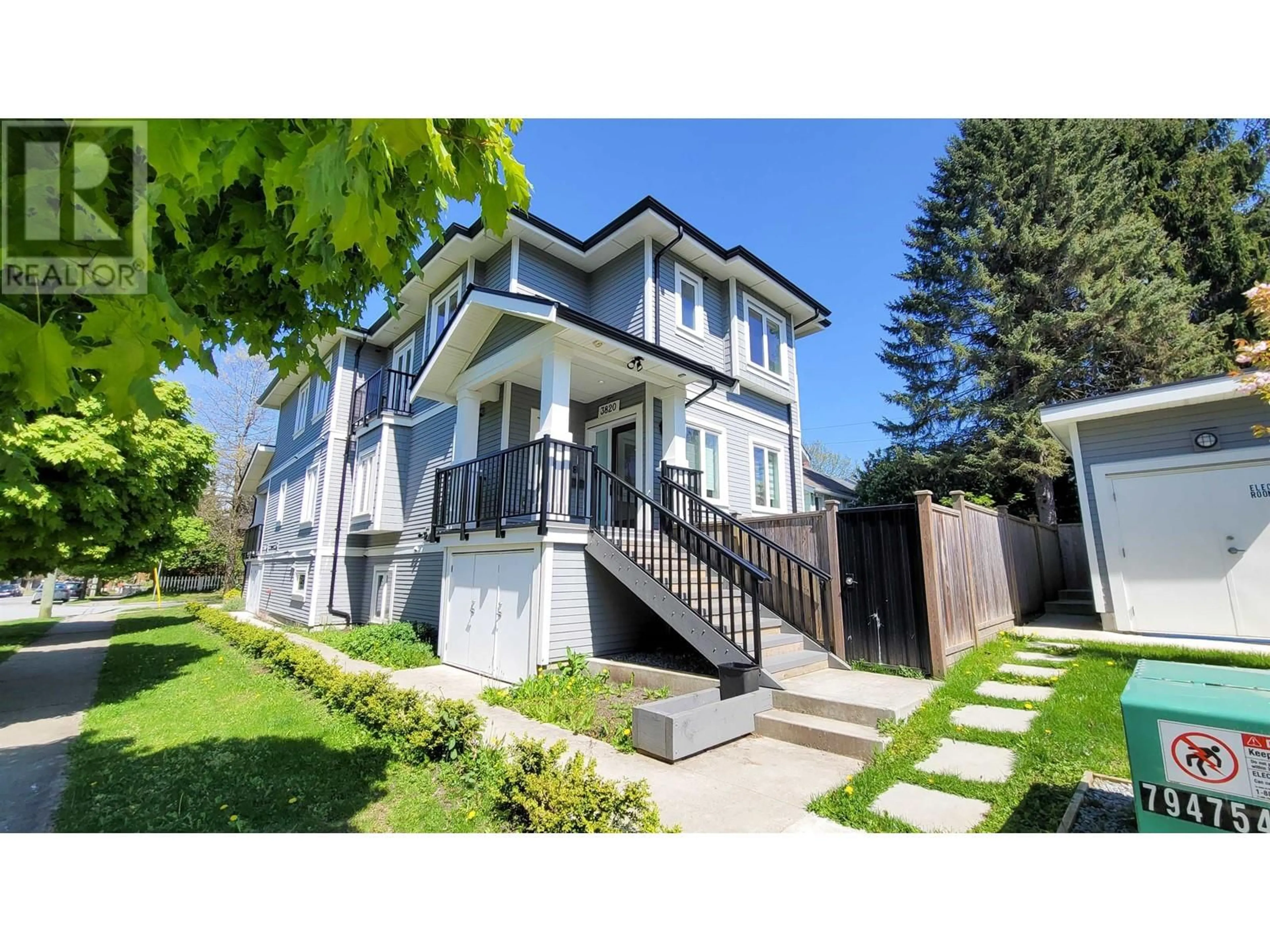 Home with vinyl exterior material, street for 3820 INVERNESS STREET, Vancouver British Columbia V5V1W6