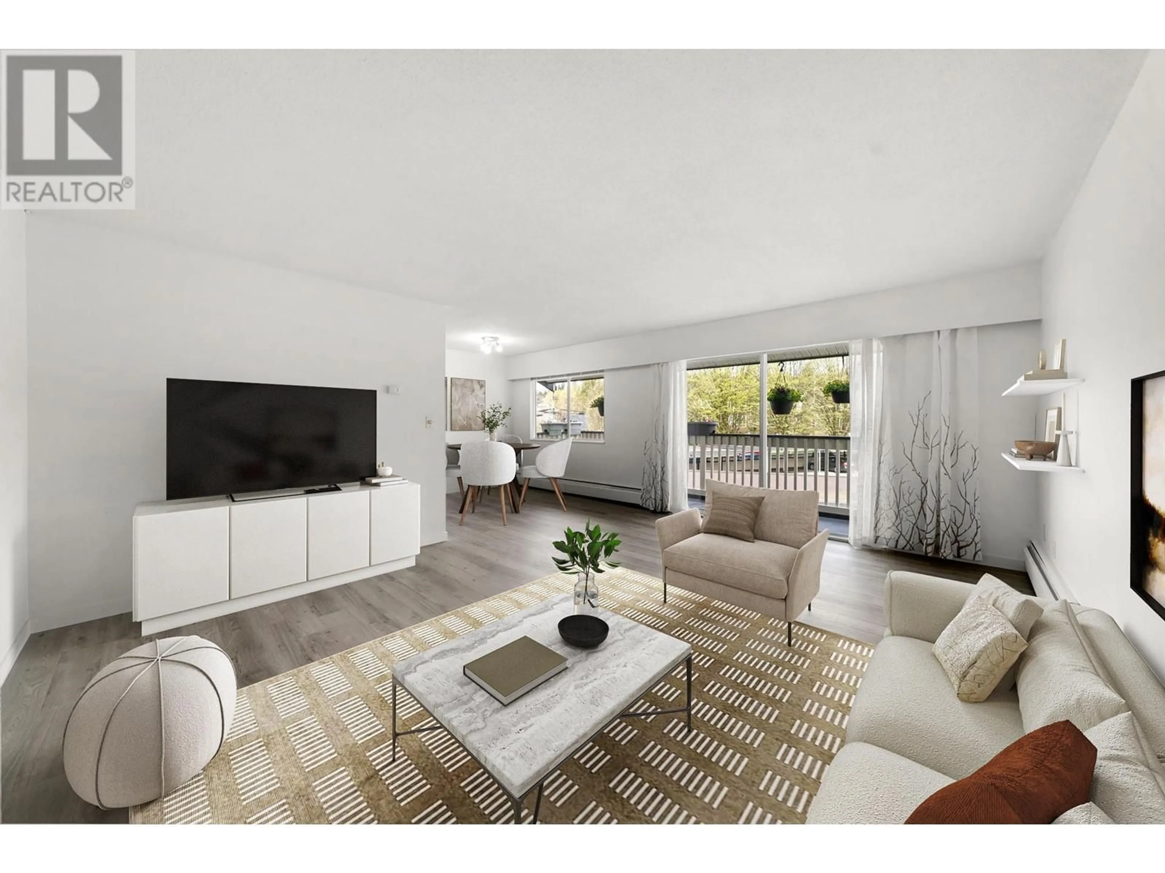 Living room with furniture, unknown for 15 - 834 PREMIER STREET, North Vancouver British Columbia V7J2G9